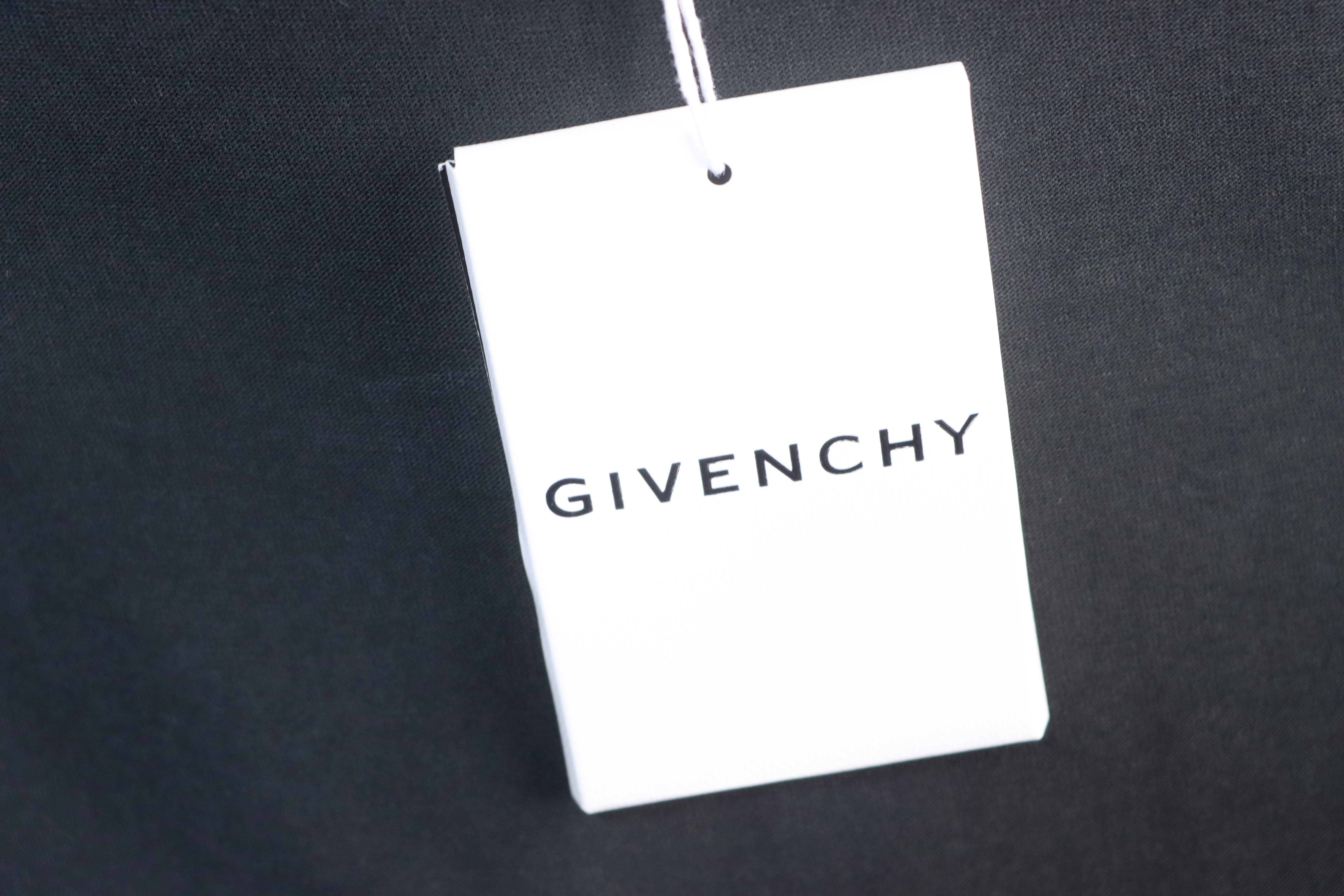 Givenchy 26SS Graphic Print Crewneck Short Sleeve T-Shirt Style 1