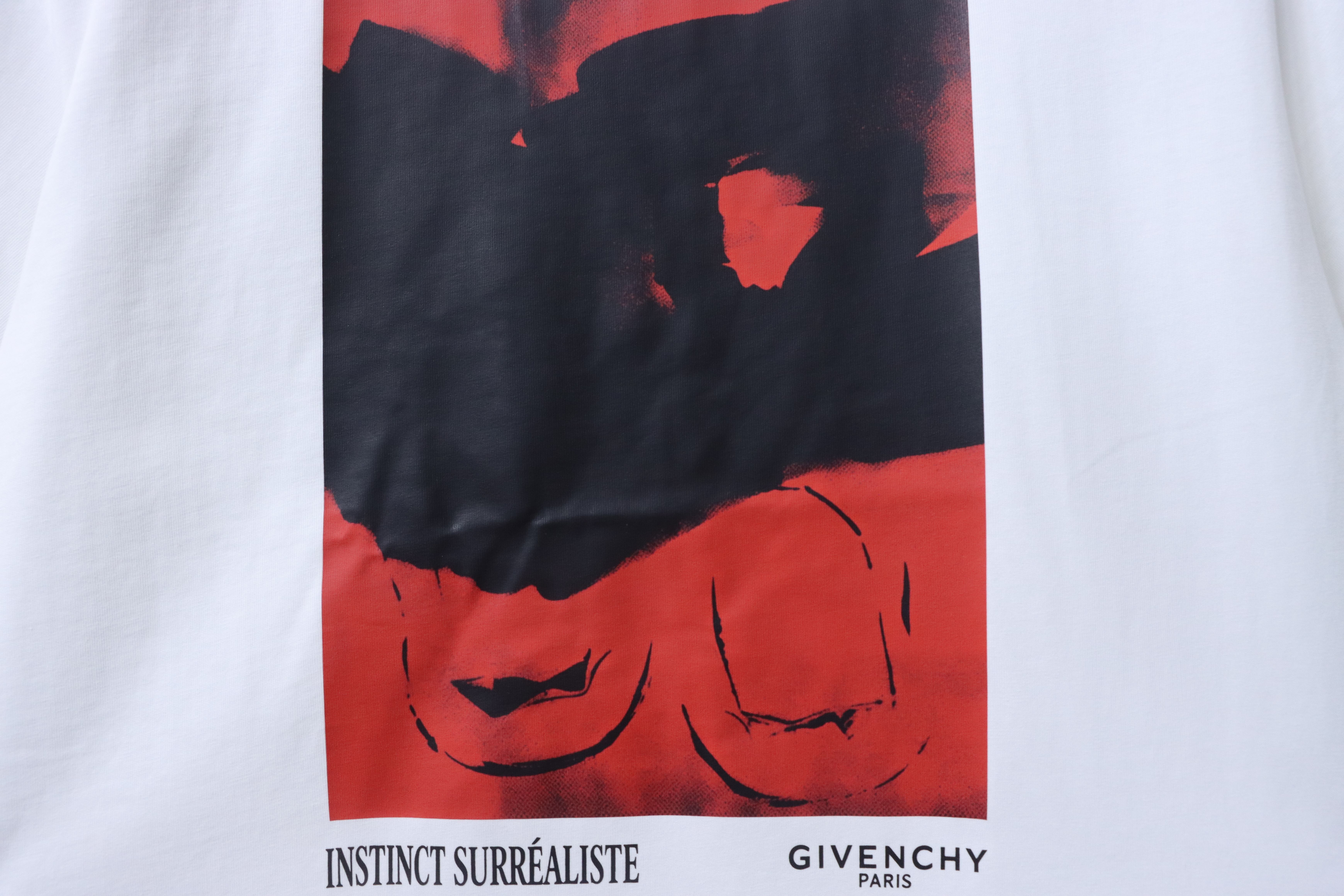 Givenchy 26SS Graphic Print Crewneck Short Sleeve T-Shirt Style 2