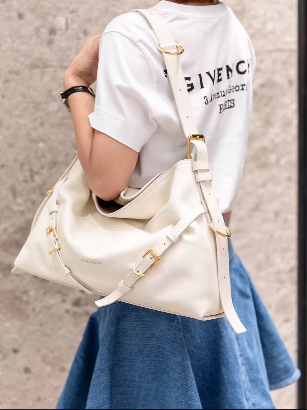 Givenchy Distressed Letter Print Short Sleeve T-Shirt Style 1