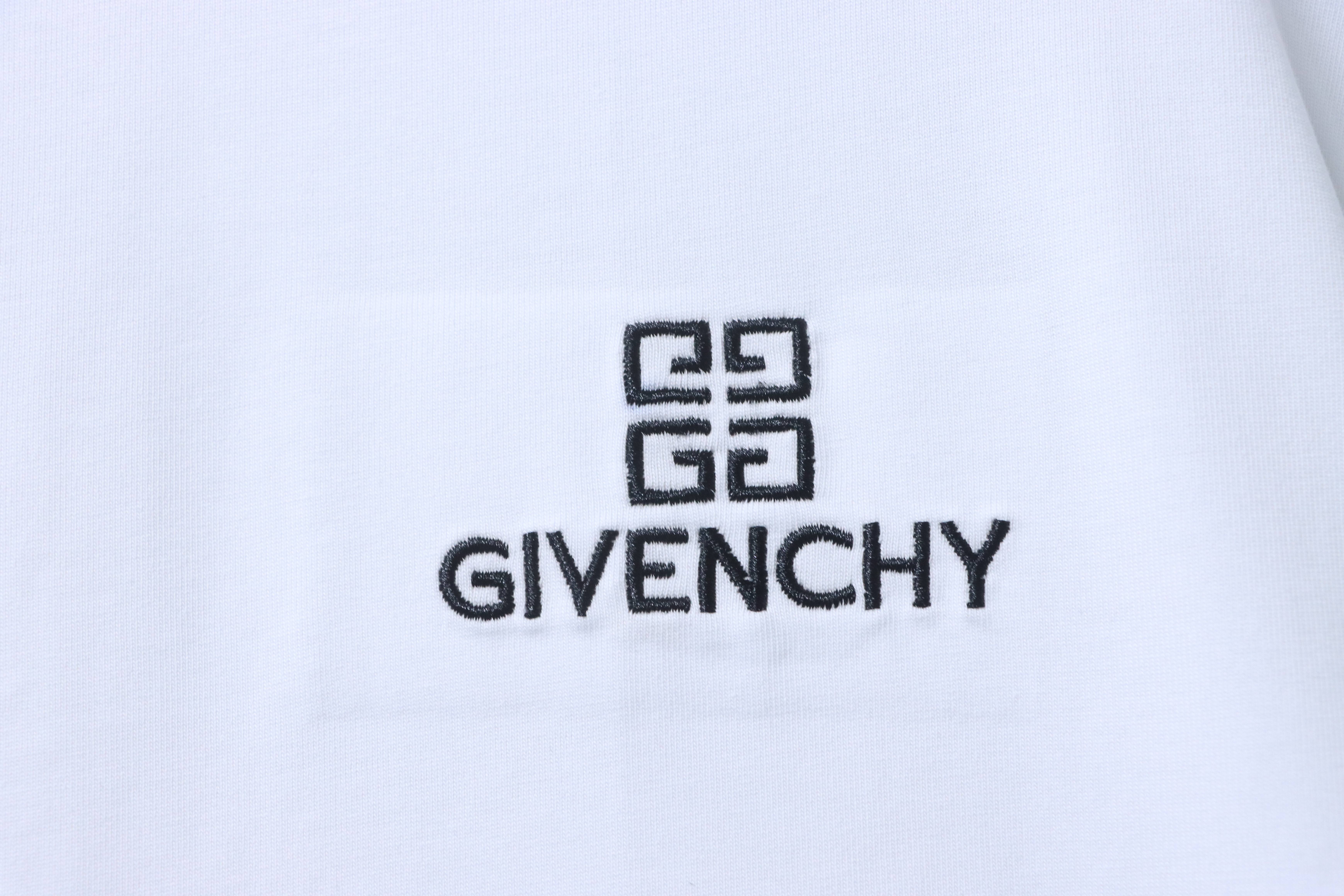 Givenchy Front & Back Four-Panel Print Short Sleeve T-Shirt Style 1
