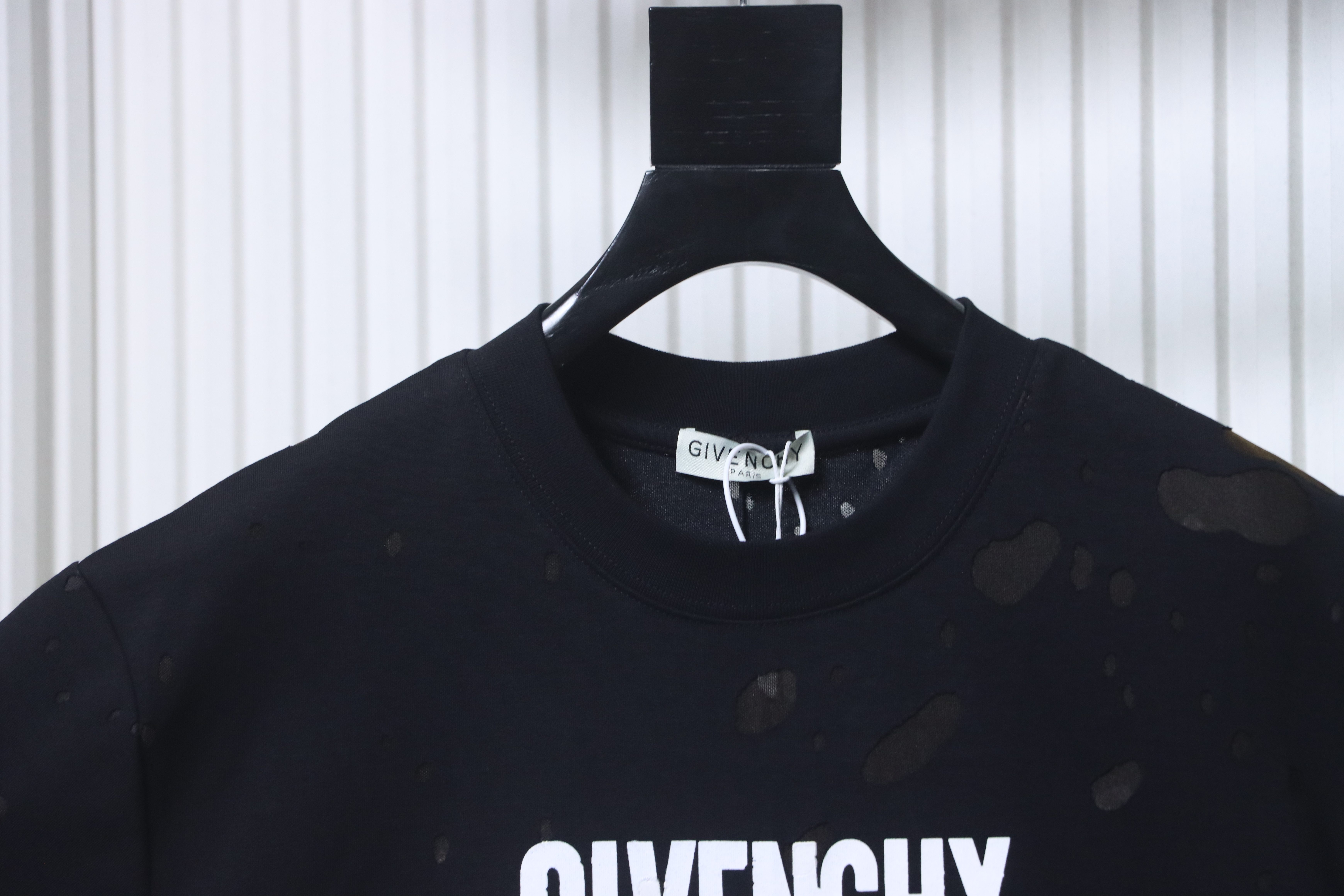 Givenchy GVC Distressed Large Letter Crewneck Short Sleeve T-Shirt Style 1