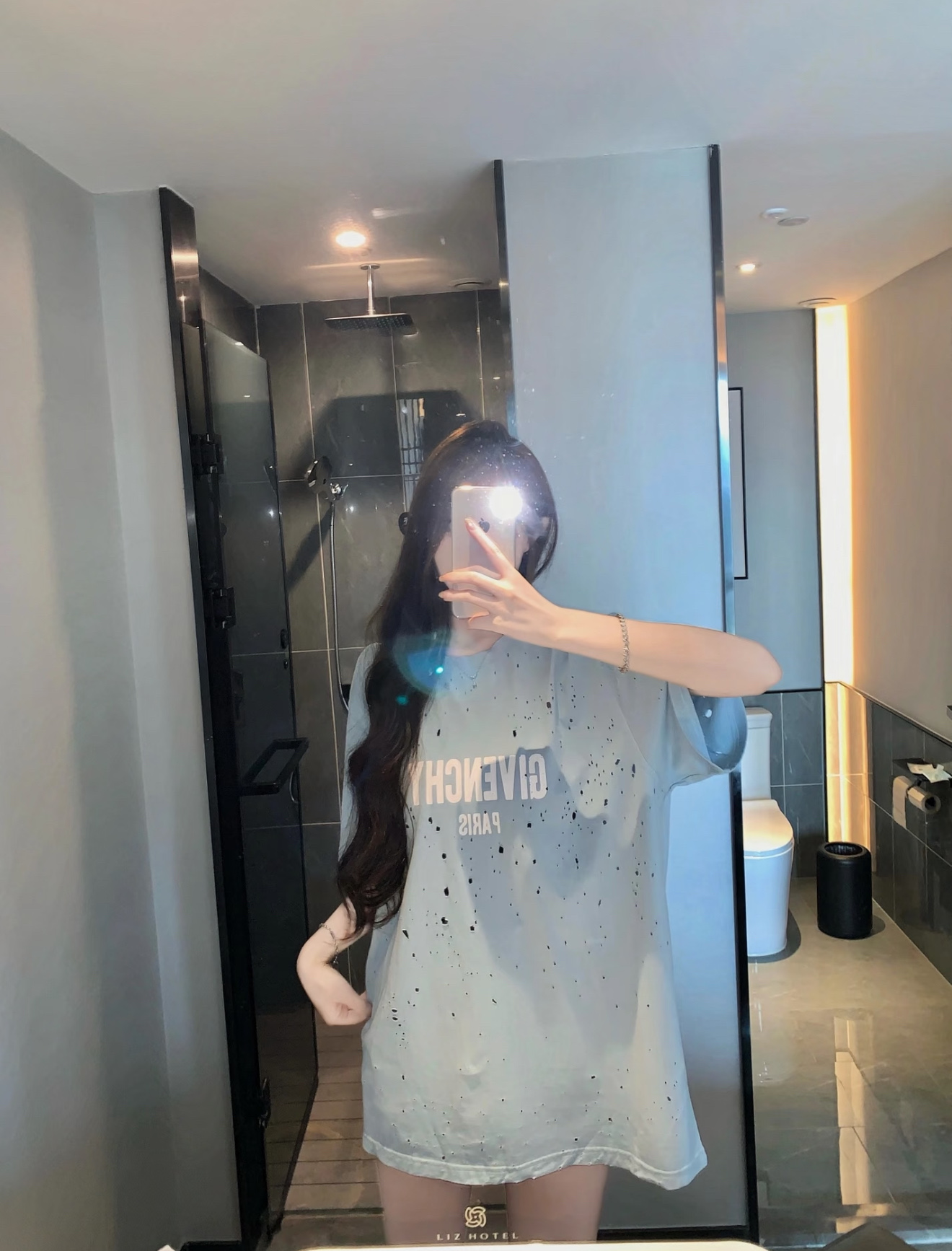 Givenchy GVC Distressed Large Letter Crewneck Short Sleeve T-Shirt Style 4