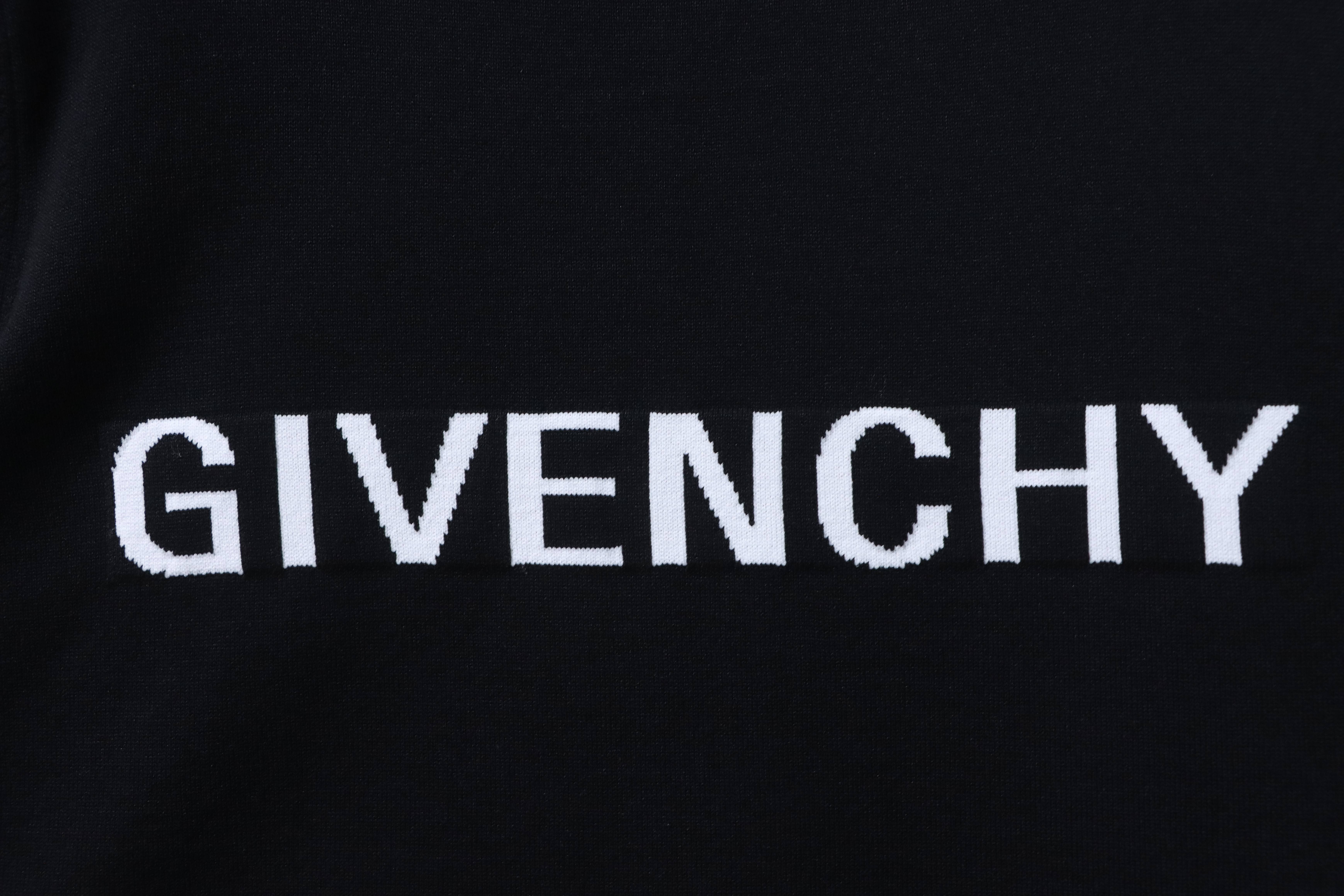 Givenchy Letter Logo Grid Jacquard Knit Short Sleeve T-Shirt
