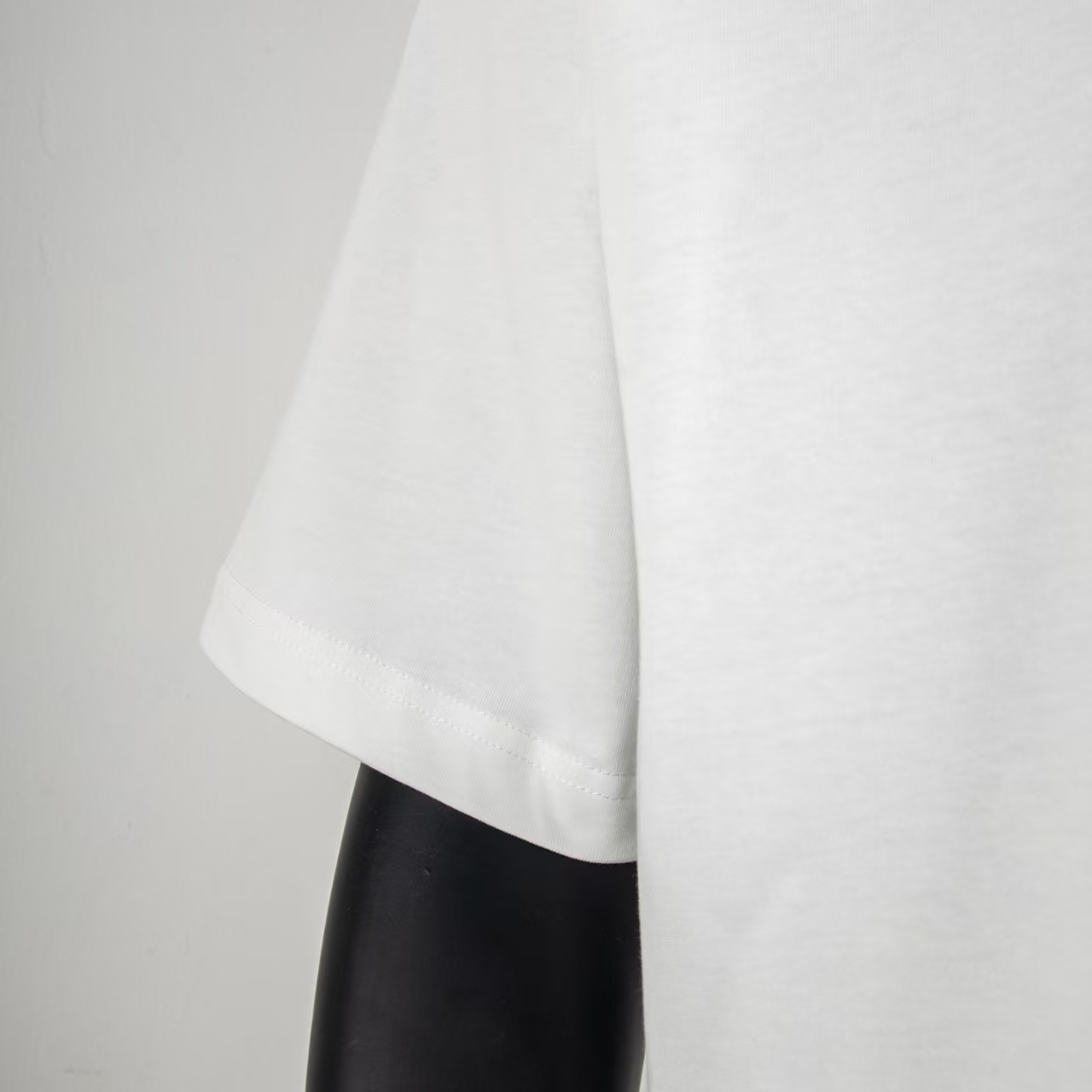 Givenchy Short Sleeve T-Shirt 7001