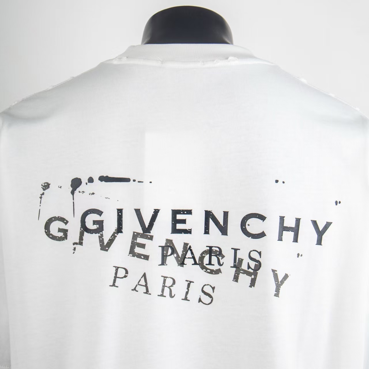 Givenchy Short Sleeve T-Shirt 7002