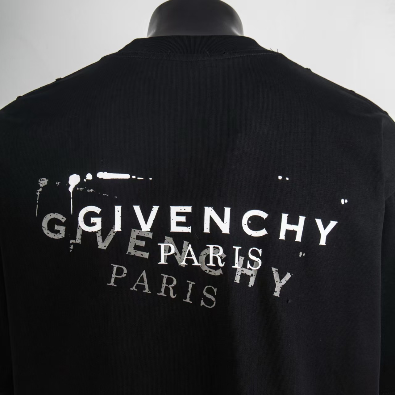 Givenchy Short Sleeve T-Shirt 7002