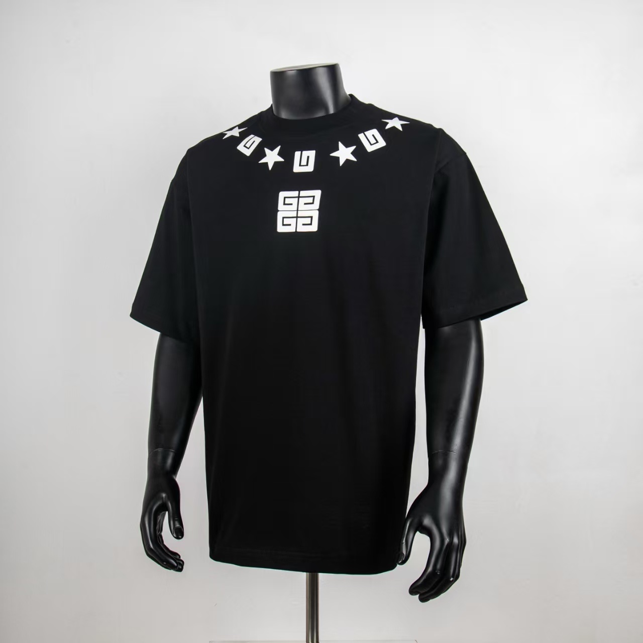 Givenchy Short Sleeve T-Shirt 7003
