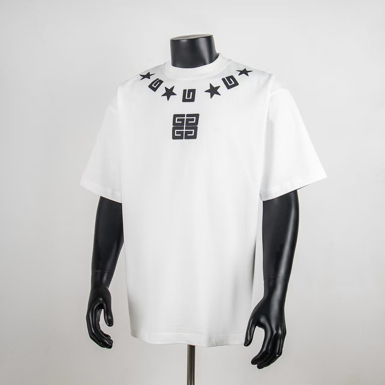 Givenchy Short Sleeve T-Shirt 7003