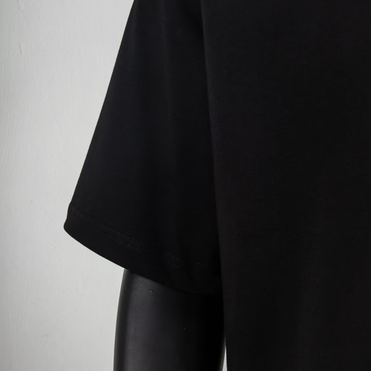 Givenchy Short Sleeve T-Shirt 7003