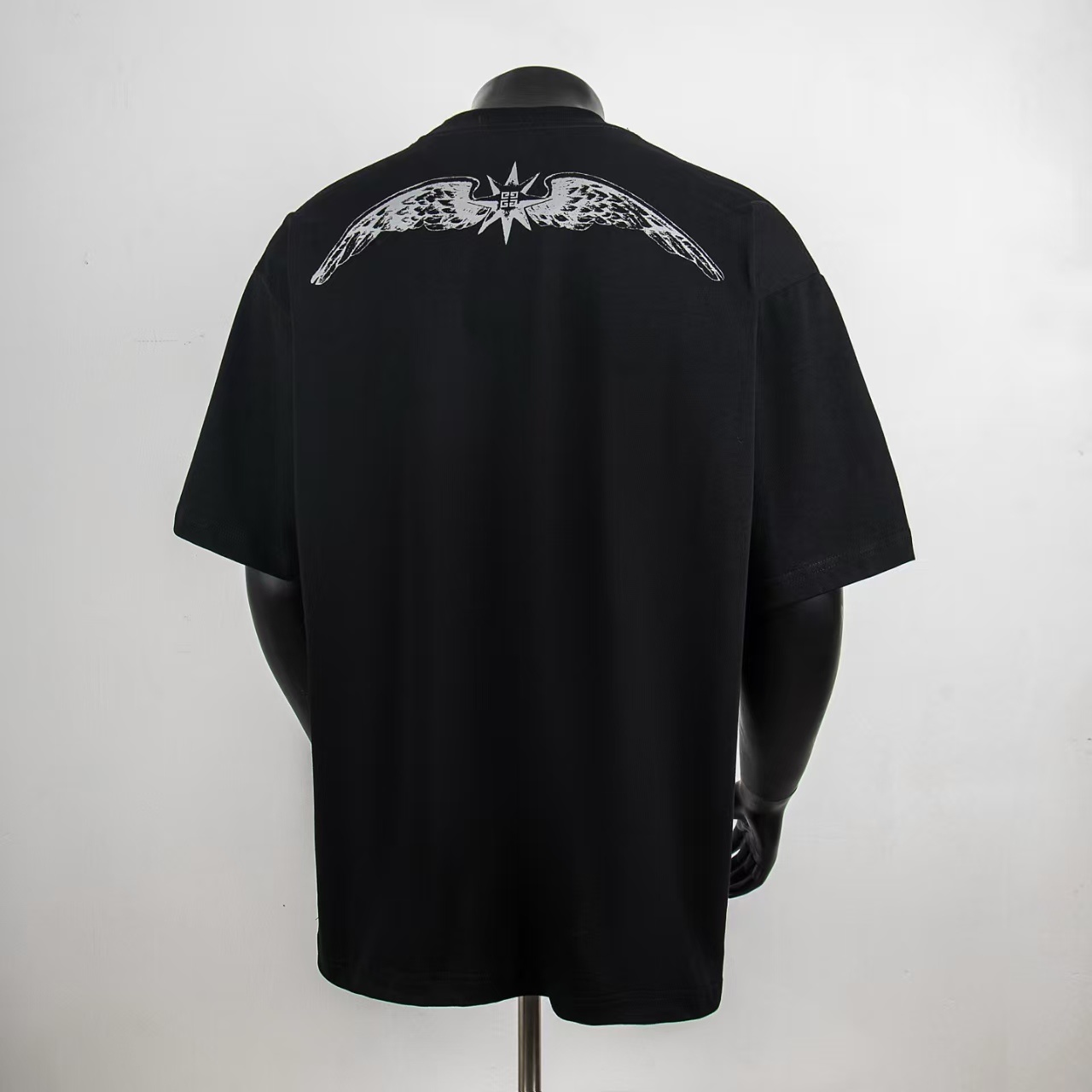 Givenchy Short Sleeve T-Shirt 7004