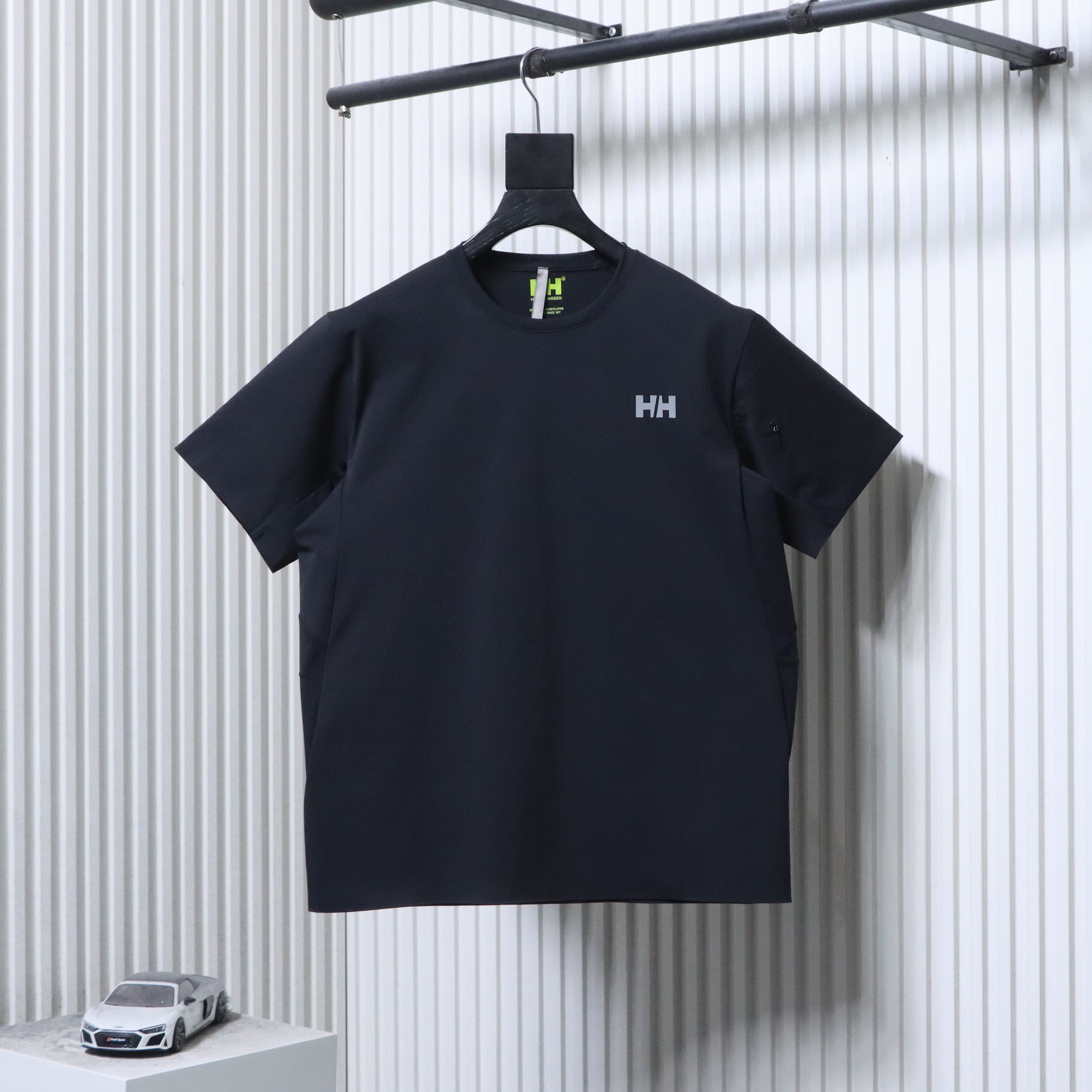 Helly Hansen HH Men's Business Quick-Dry Short Sleeve T-Shirt Style 2