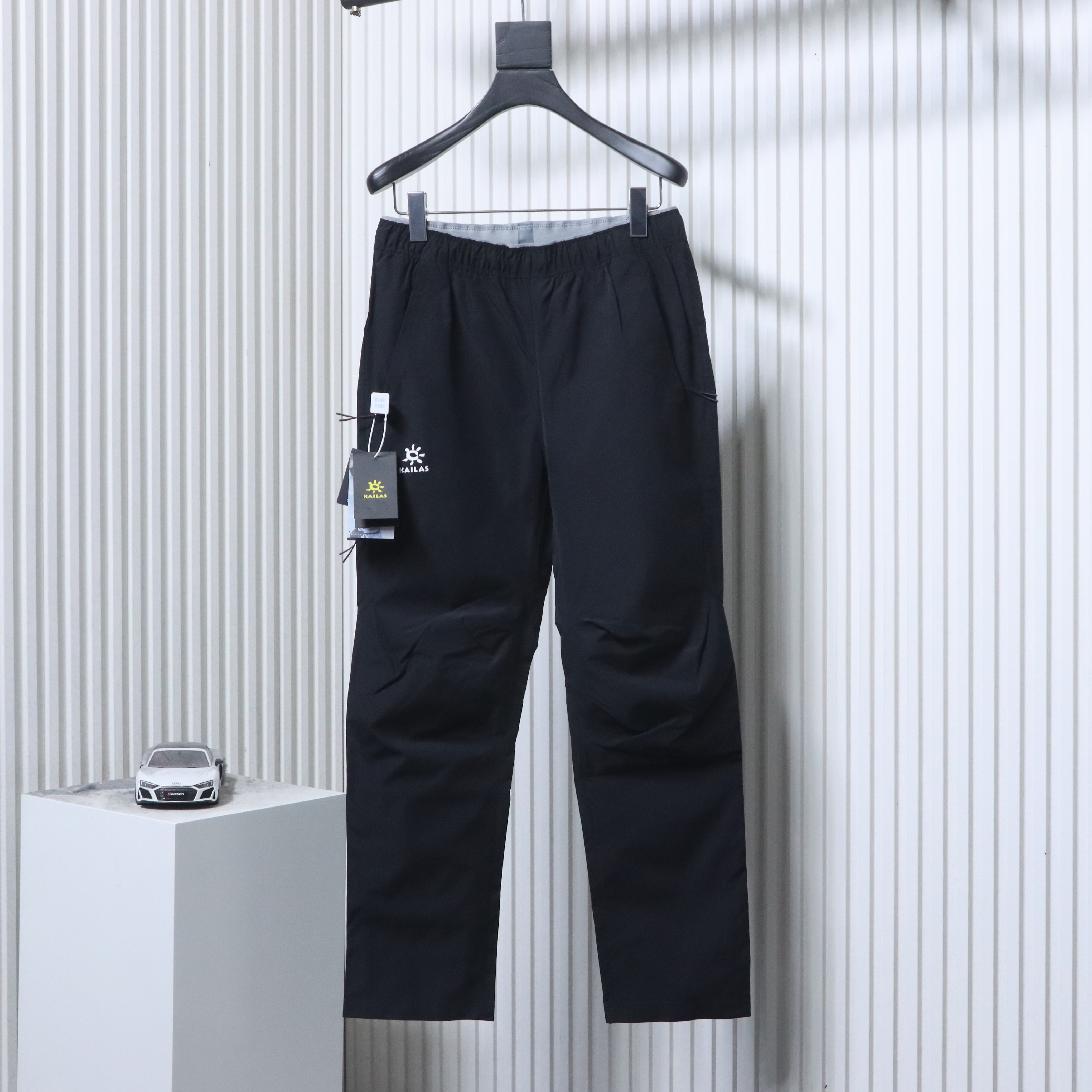 KAILAS Minimal Casual Outdoor Shell Pants Style 1