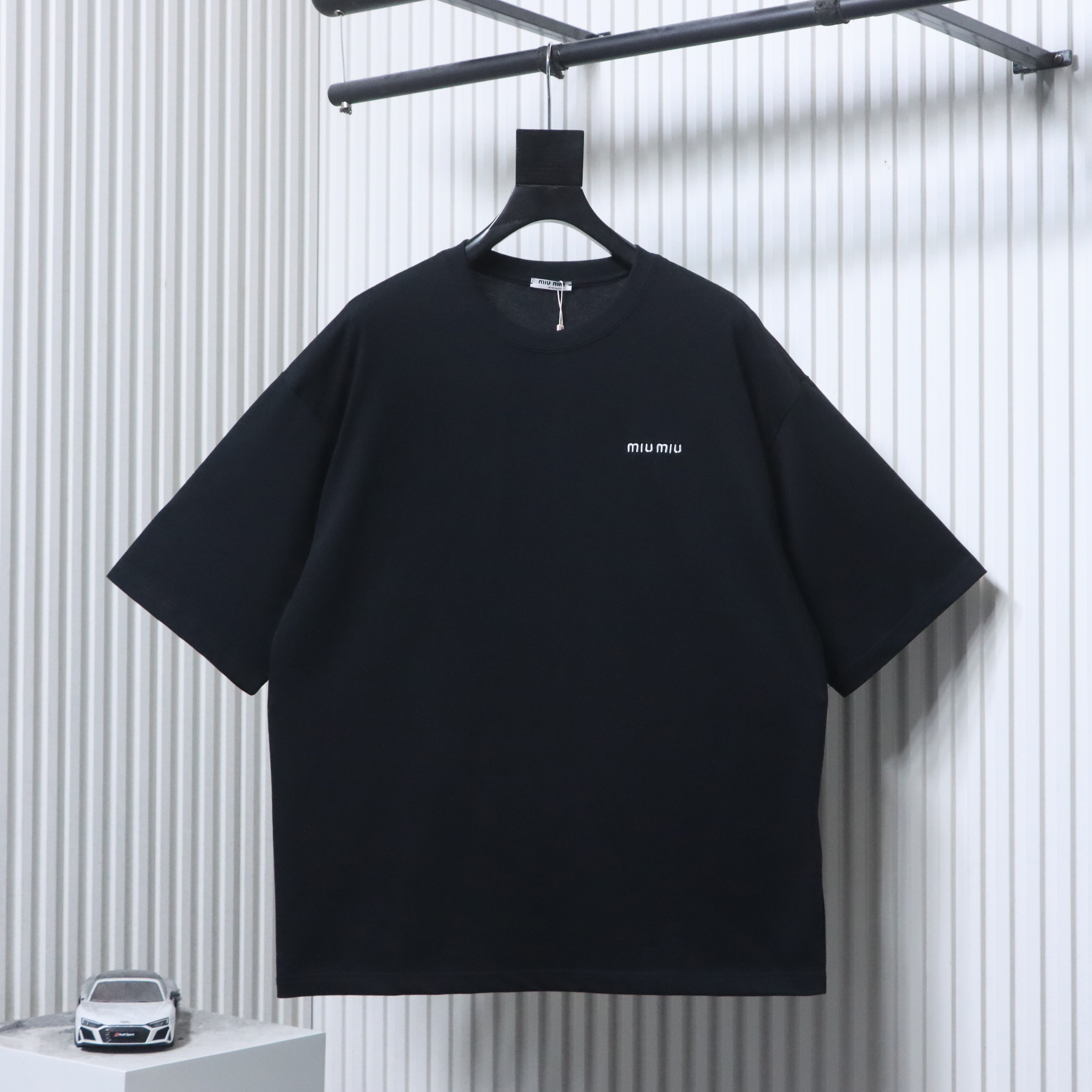 Miu Miu Classic Embroidered Logo Letter T-Shirt Style 2