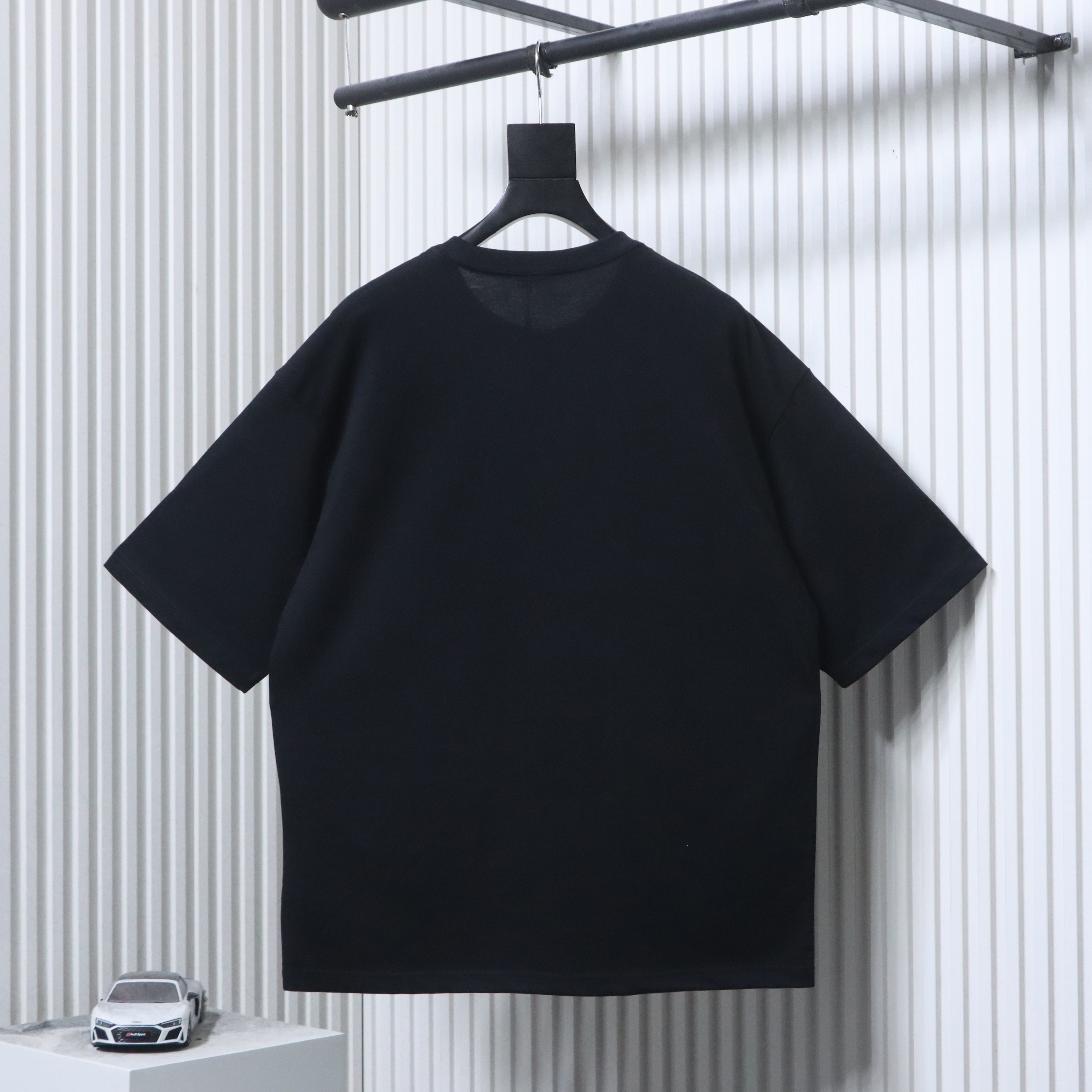 Miu Miu Classic Embroidered Logo Letter T-Shirt Style 2
