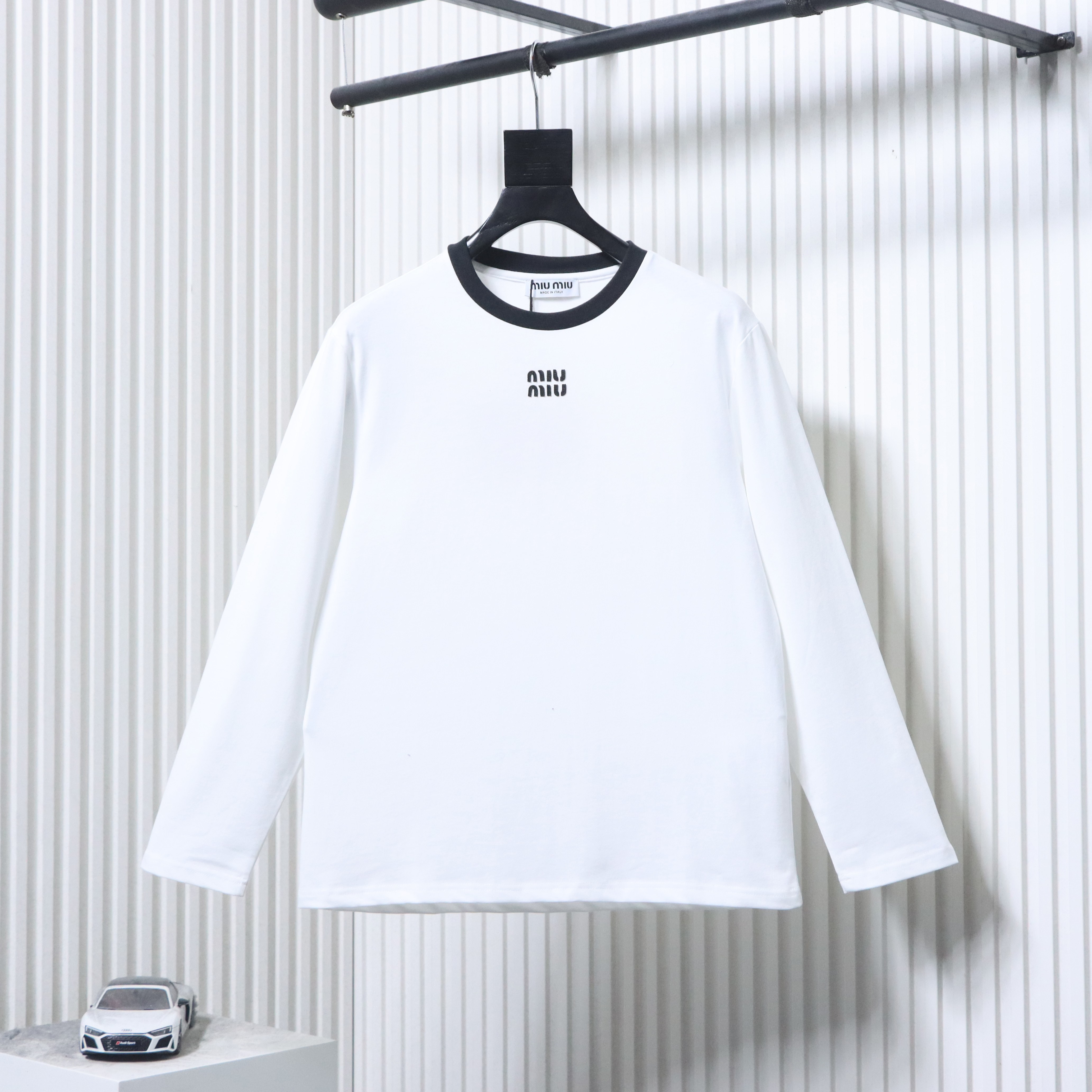 Miu Miu Contrast Panel Long Sleeve T-Shirt Style 2