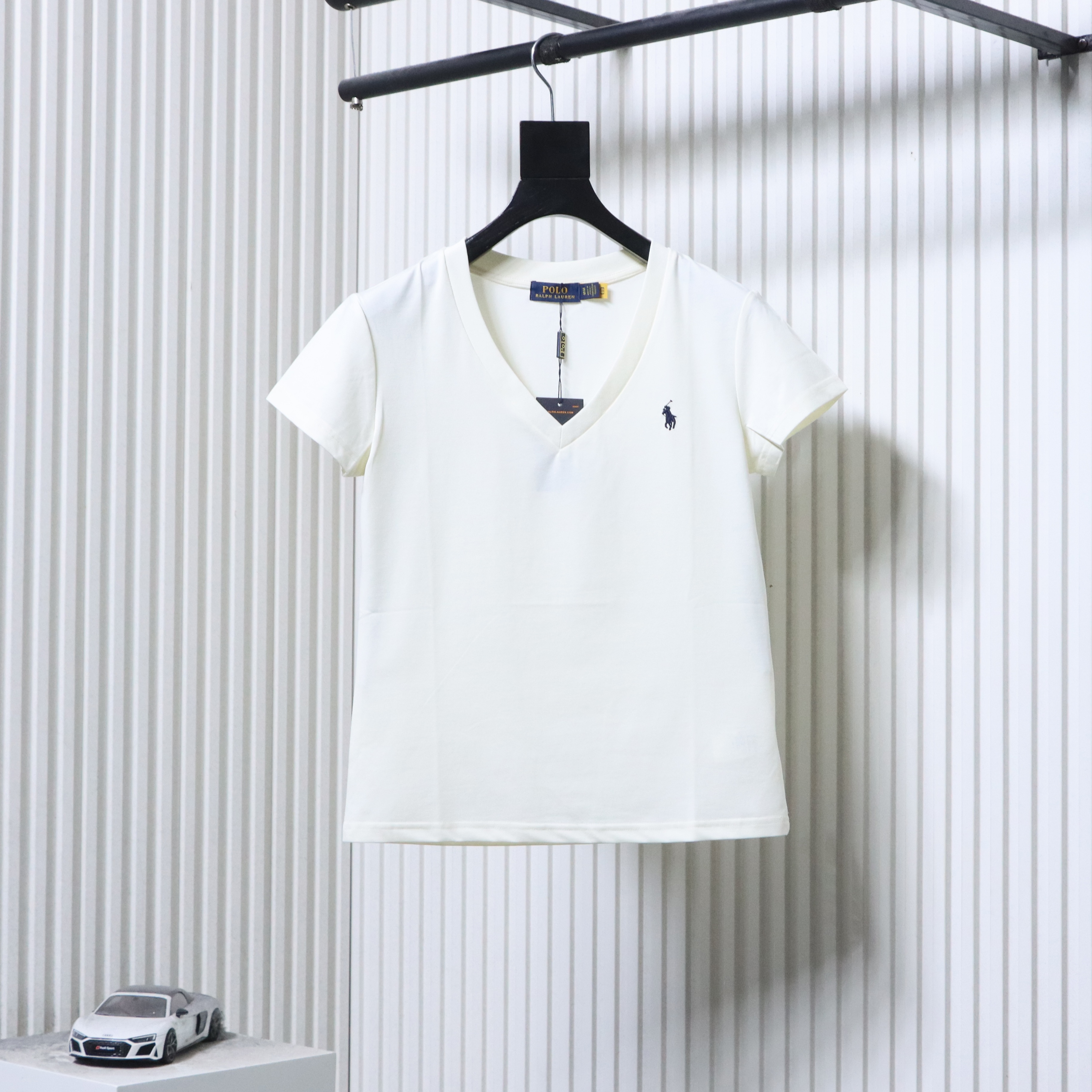 Ralph Lauren RL Pony Logo Embroidery Solid Color V-Neck T-Shirt Women Style 1