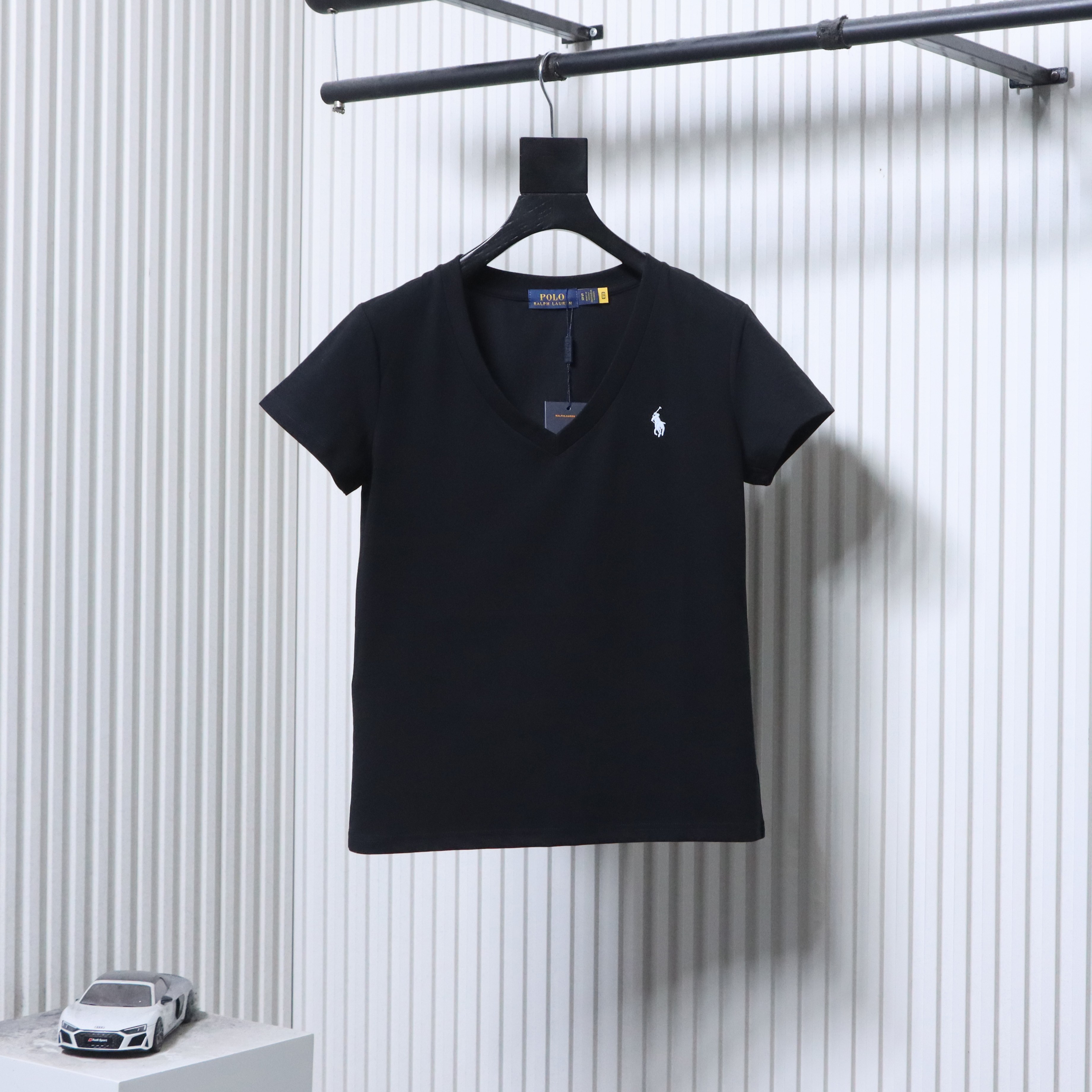 Ralph Lauren RL Pony Logo Embroidery Solid Color V-Neck T-Shirt Women Style 7