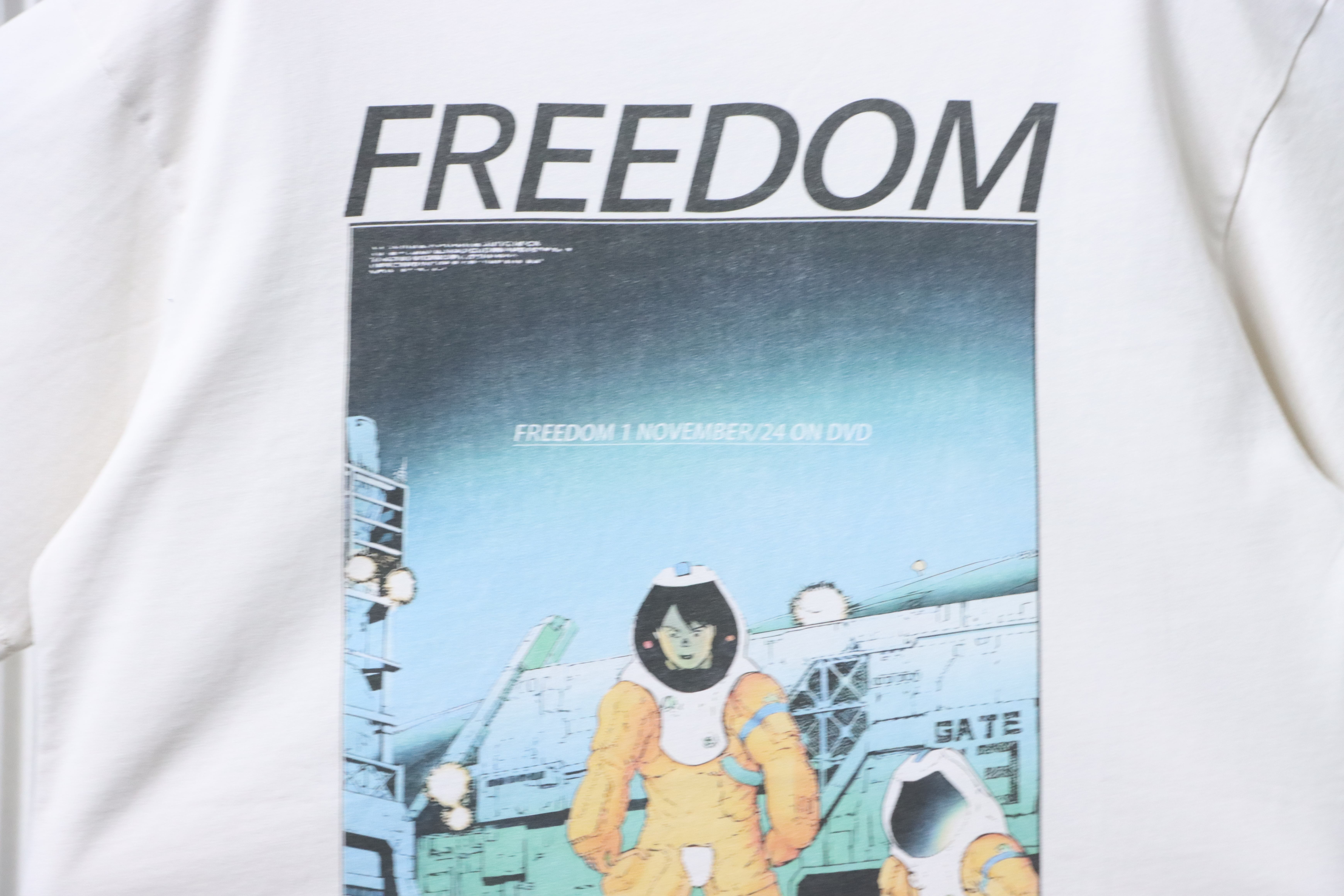 SAINT FREEDOM Astronaut Vintage Short Sleeve T-Shirt