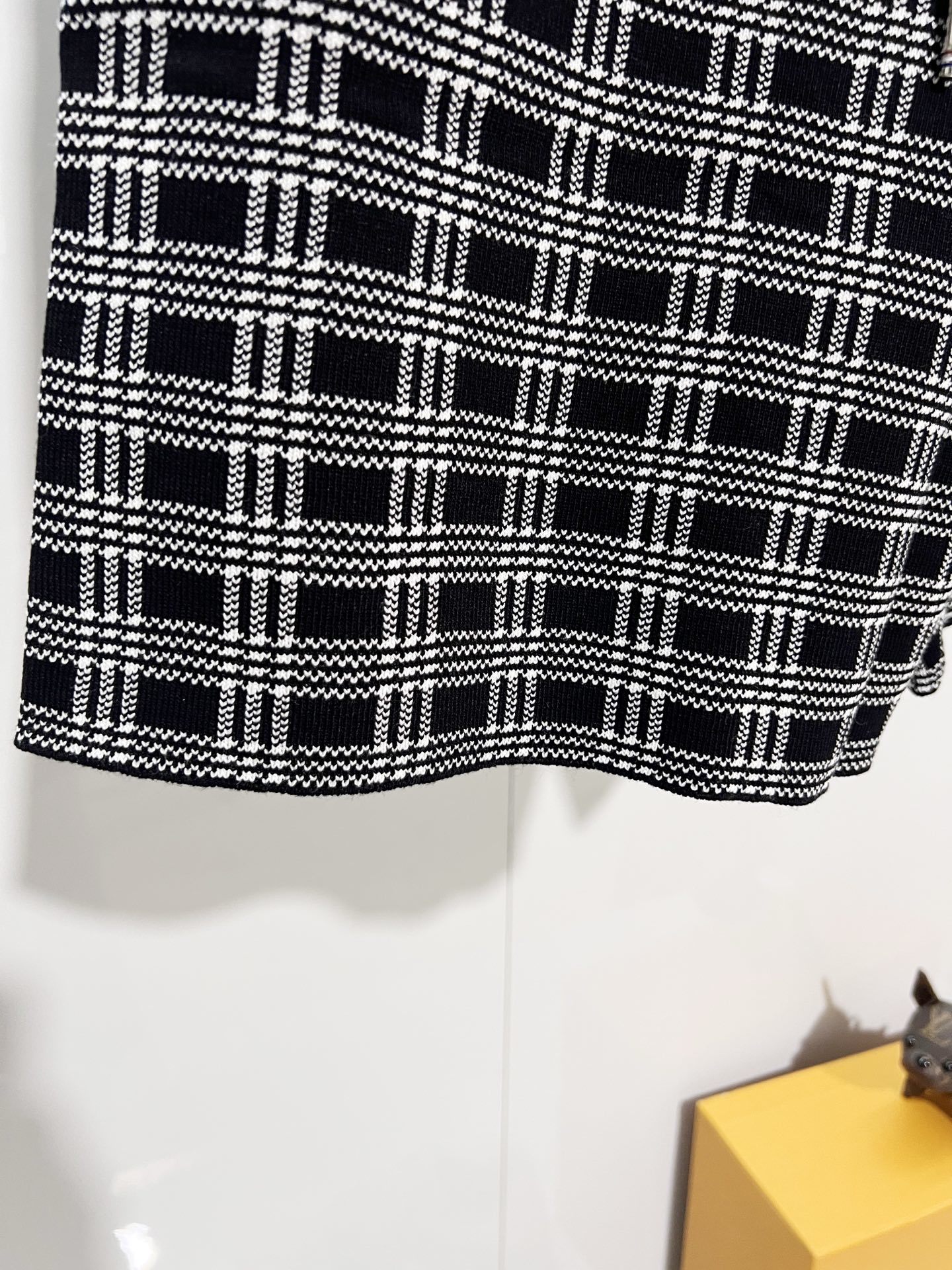 Thom Browne 2026 Check Black Size M-XXL Clothing