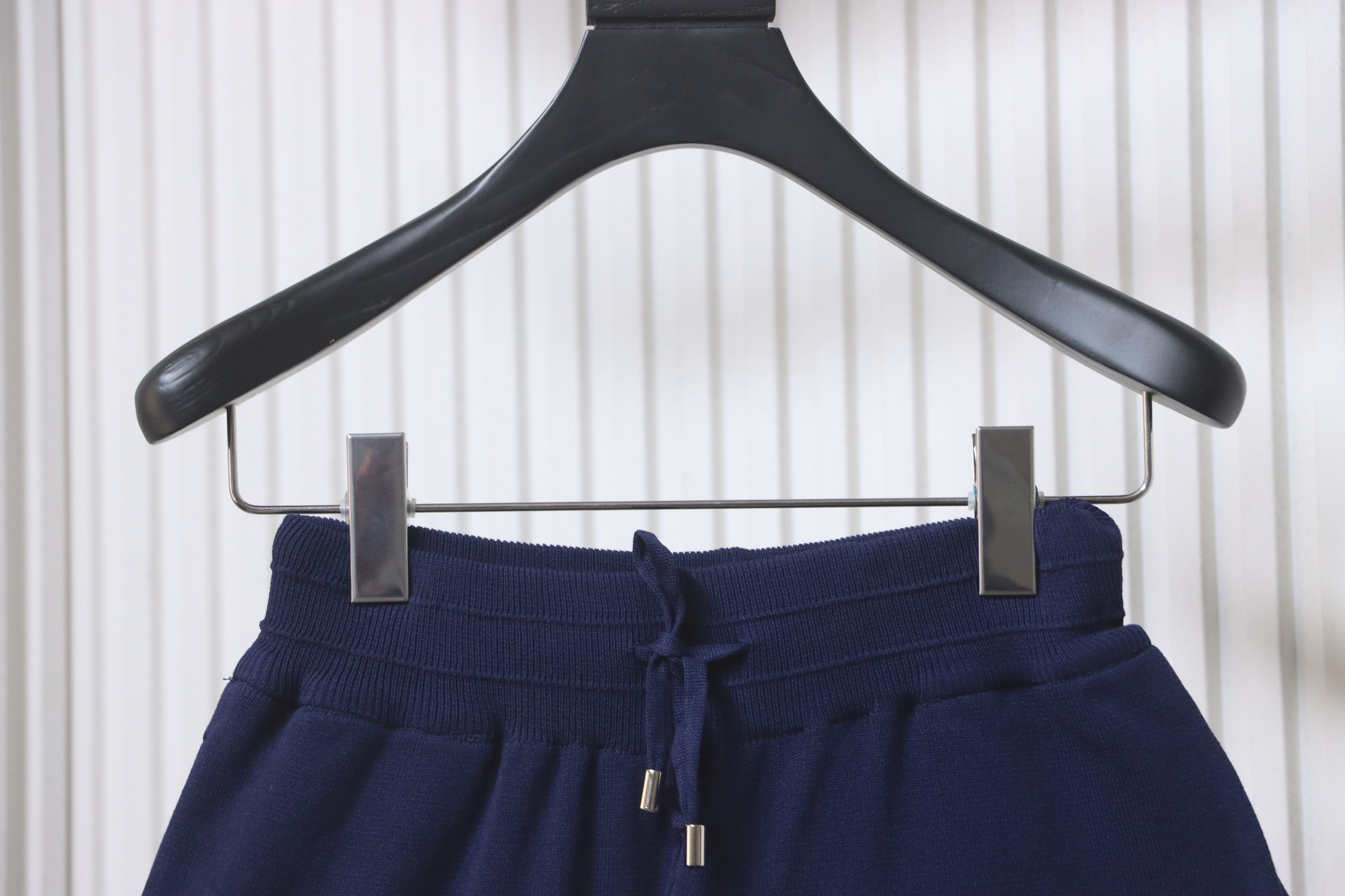 Thom Browne Classic Four-Bar Knit Shorts Style 1