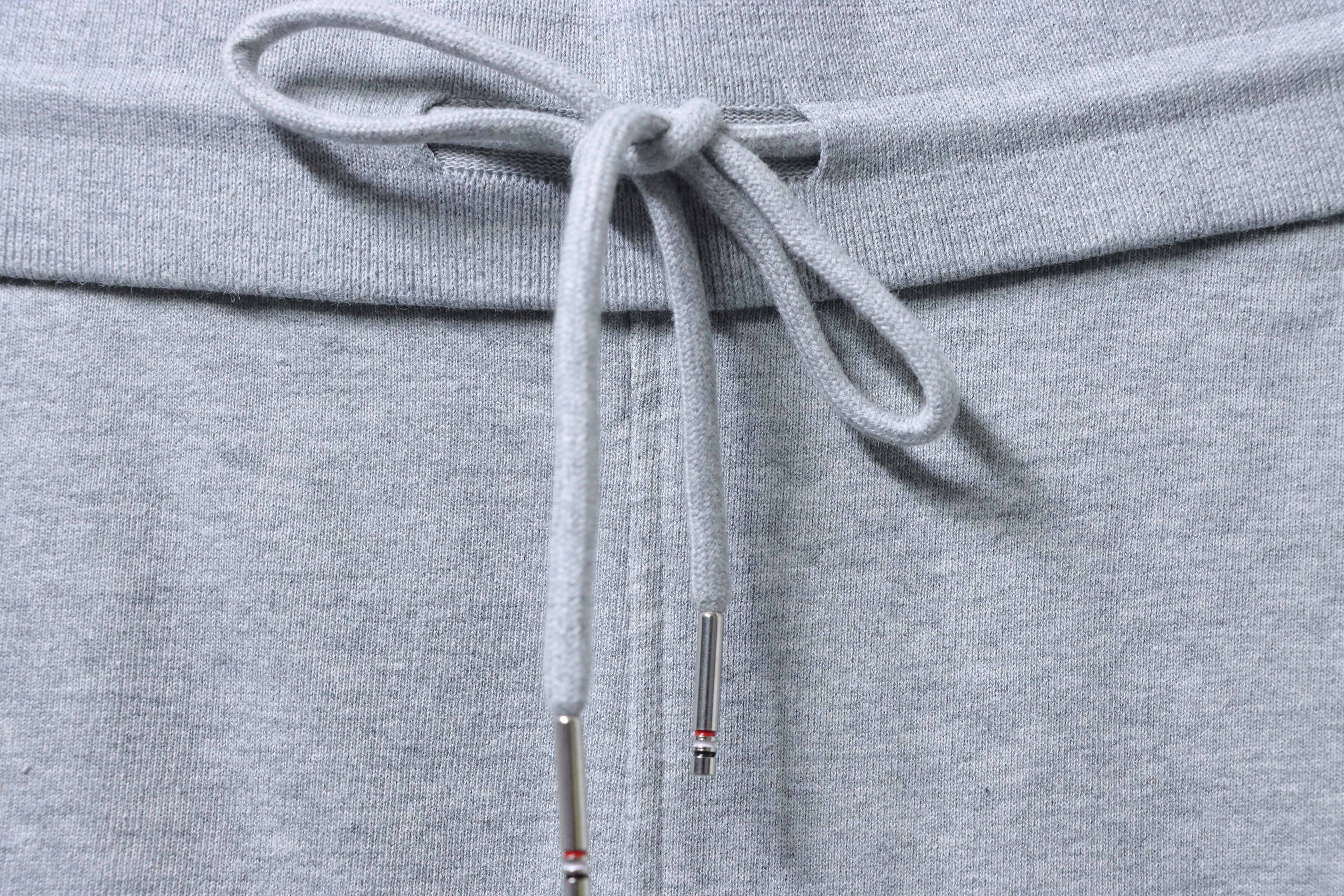 Thom Browne Classic Yarn-Dyed Four-Bar Shorts Style 2