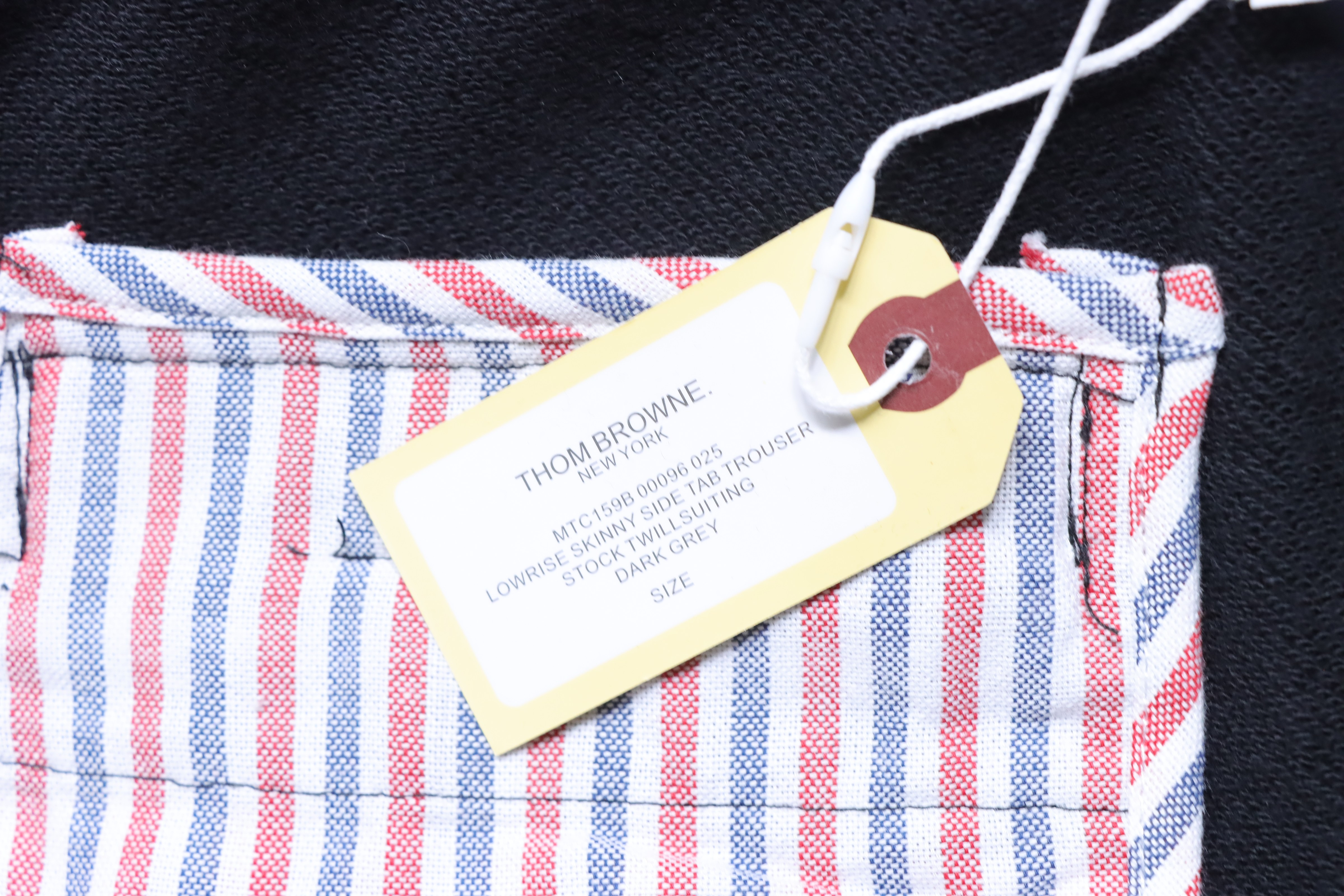 Thom Browne Classic Yarn-Dyed Four-Bar Shorts Style 3