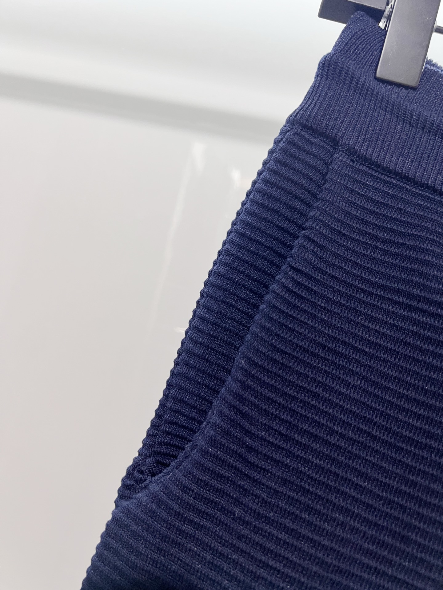 Thom Browne Color : Navy Size :M-2XL Clothing