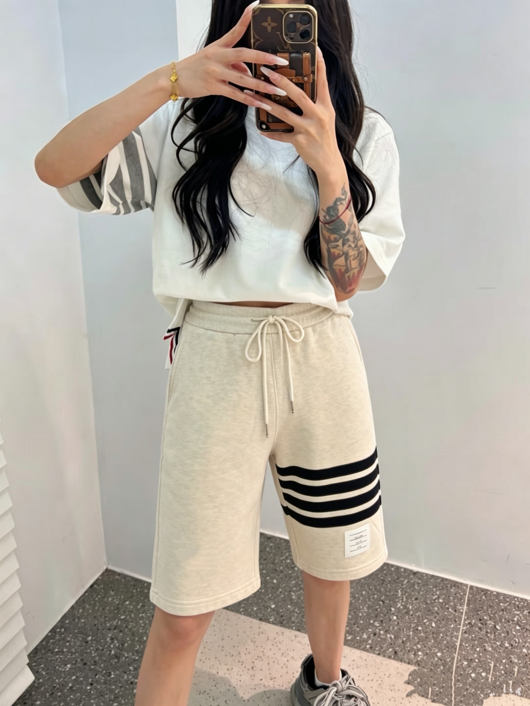 Thom Browne TB Classic Four-Bar Yarn-Dyed Shorts Style 1