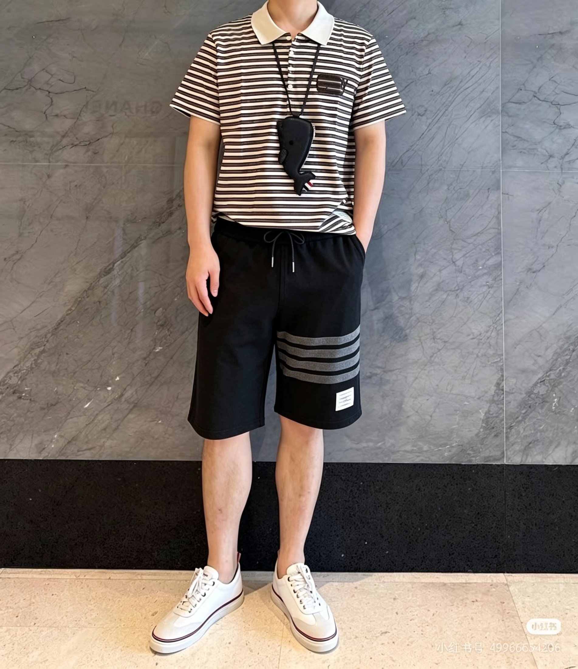 Thom Browne TB Classic Four-Bar Yarn-Dyed Shorts Style 2