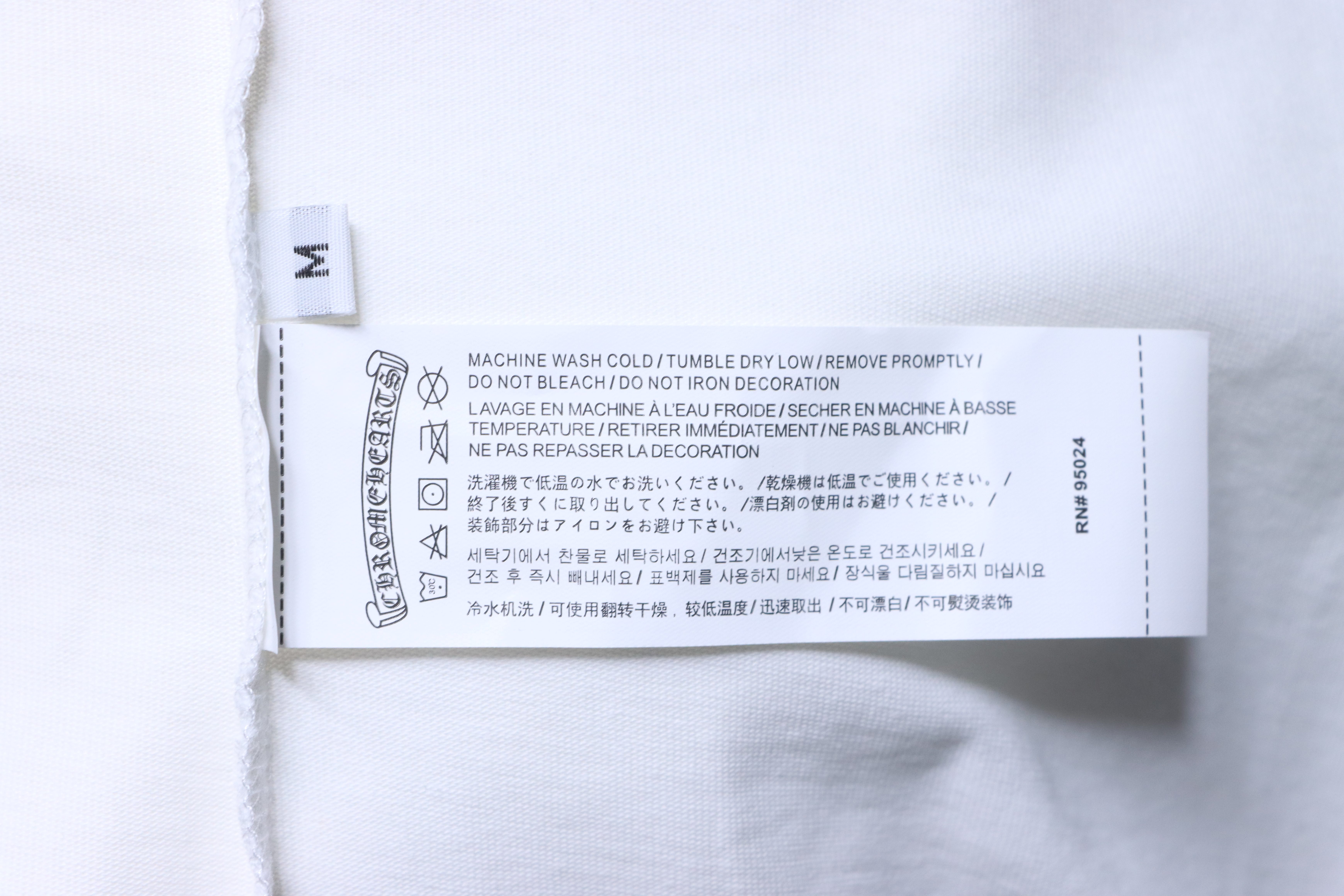 Chrome Hearts 26SS Cross Rhinestone Logo Short Sleeve T-Shirt Style 1