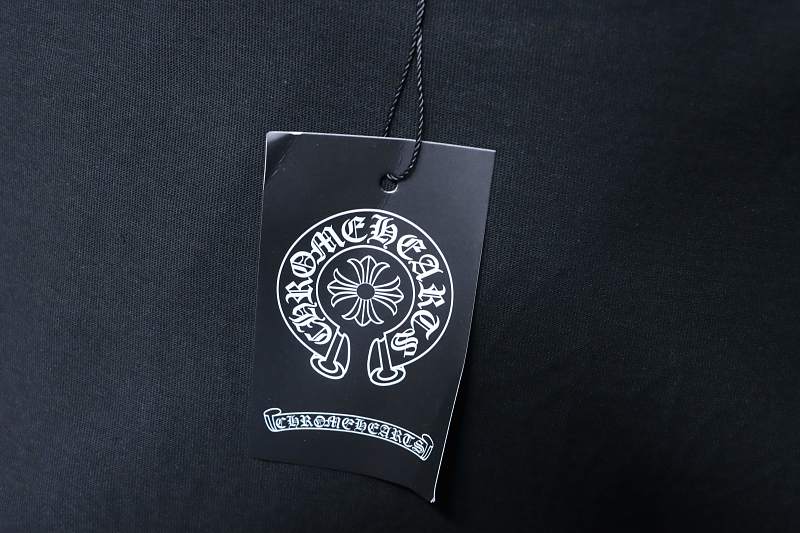 Chrome Hearts 26SS Cross Rhinestone Logo Short Sleeve T-Shirt Style 2