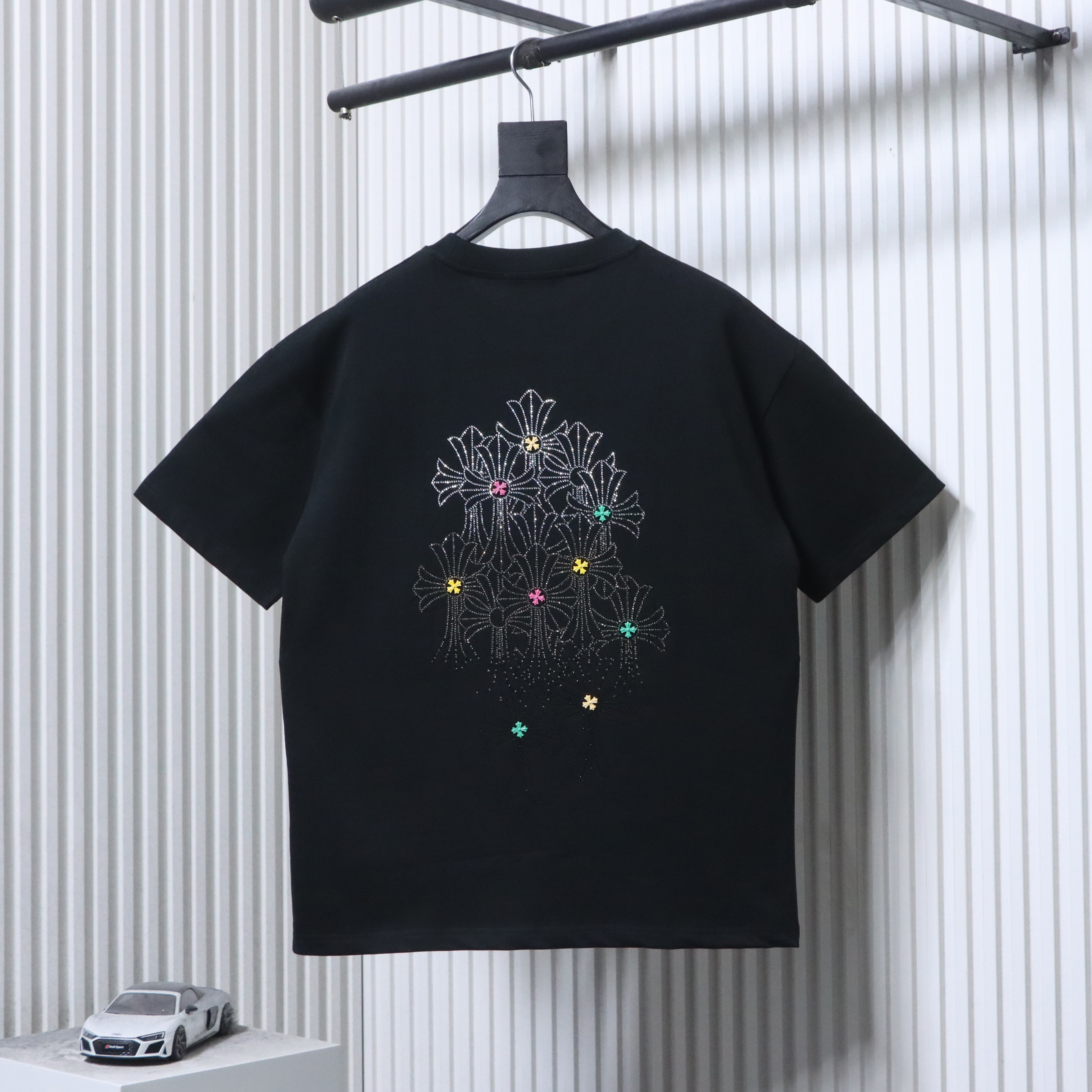 Chrome Hearts 26SS Cross Rhinestone Logo Short Sleeve T-Shirt Style 2