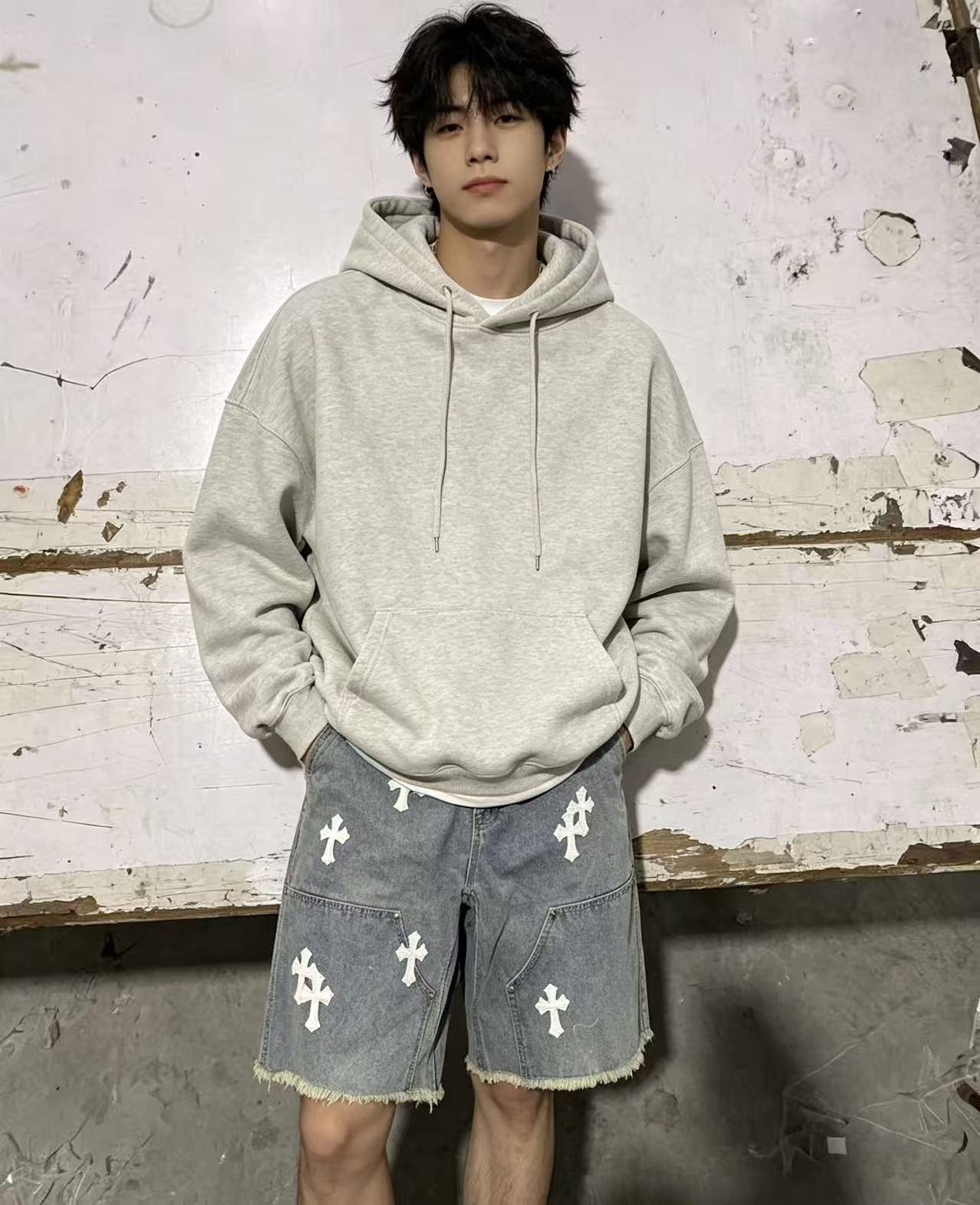 Chrome Hearts Cross Applique Leather Label Cargo Denim Shorts Style 1