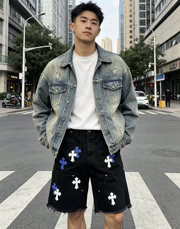 Chrome Hearts Cross Applique Leather Label Cargo Denim Shorts Style 4
