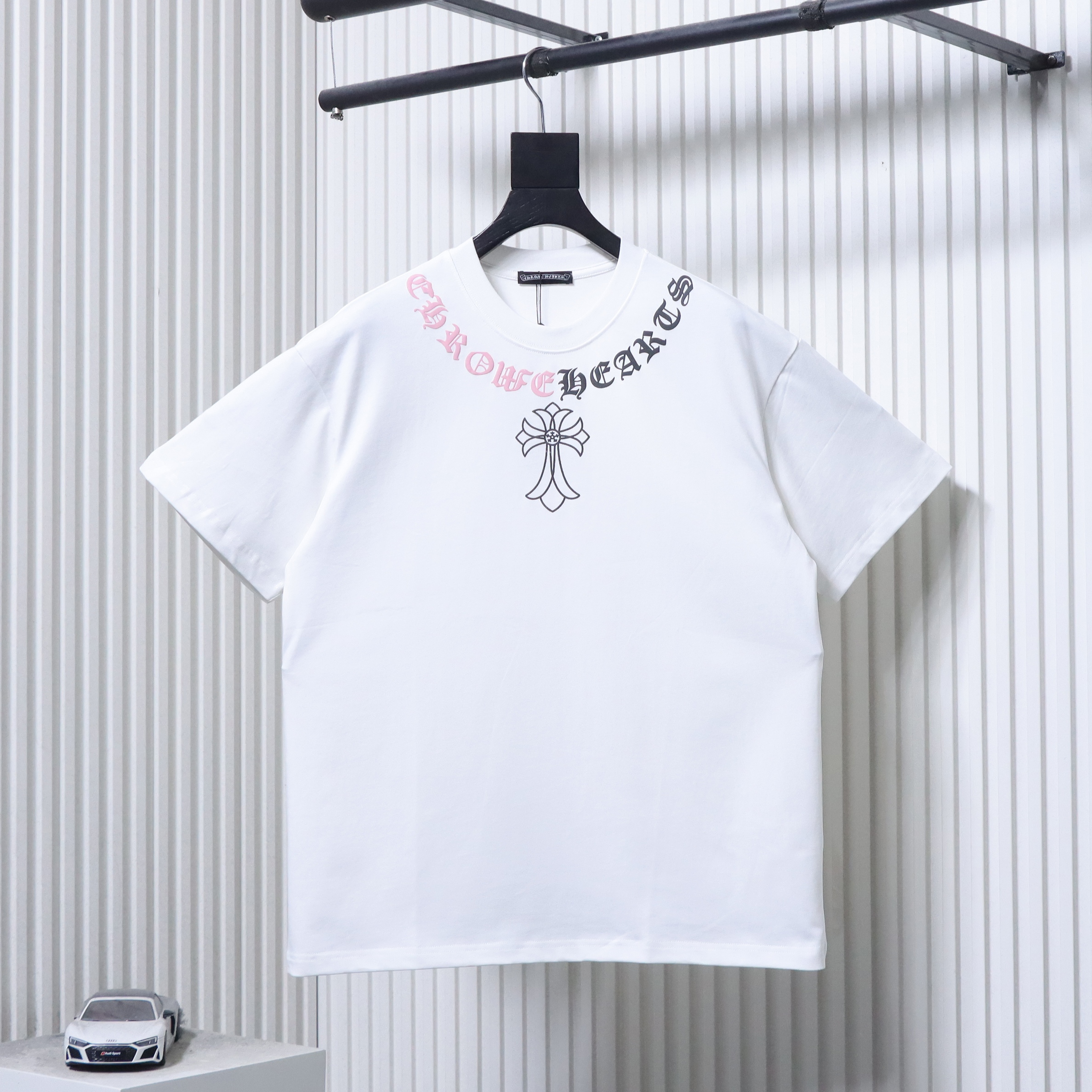Chrome Hearts Cross Necklace Graphic Gothic Letter Colorblock Short Sleeve T-Shirt Style 1