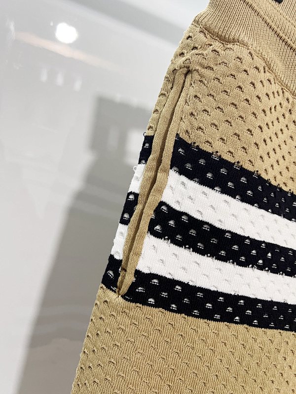 BURBERRY 2026 SS Knit Pebbled Texture Shorts