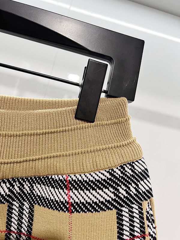 BURBERRY 2026 SS Knit Shorts Style 1