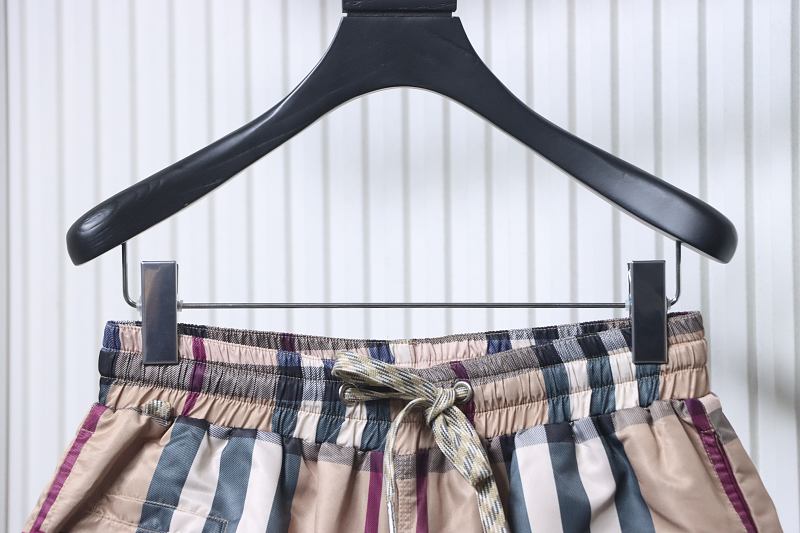 BURBERRY 22SS Elastic Check Drawstring Shorts
