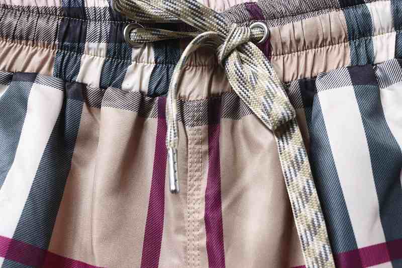BURBERRY 22SS Elastic Check Drawstring Shorts
