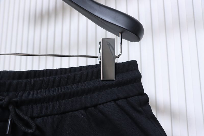 BURBERRY 24FW Classic Rubberized Logo Shorts