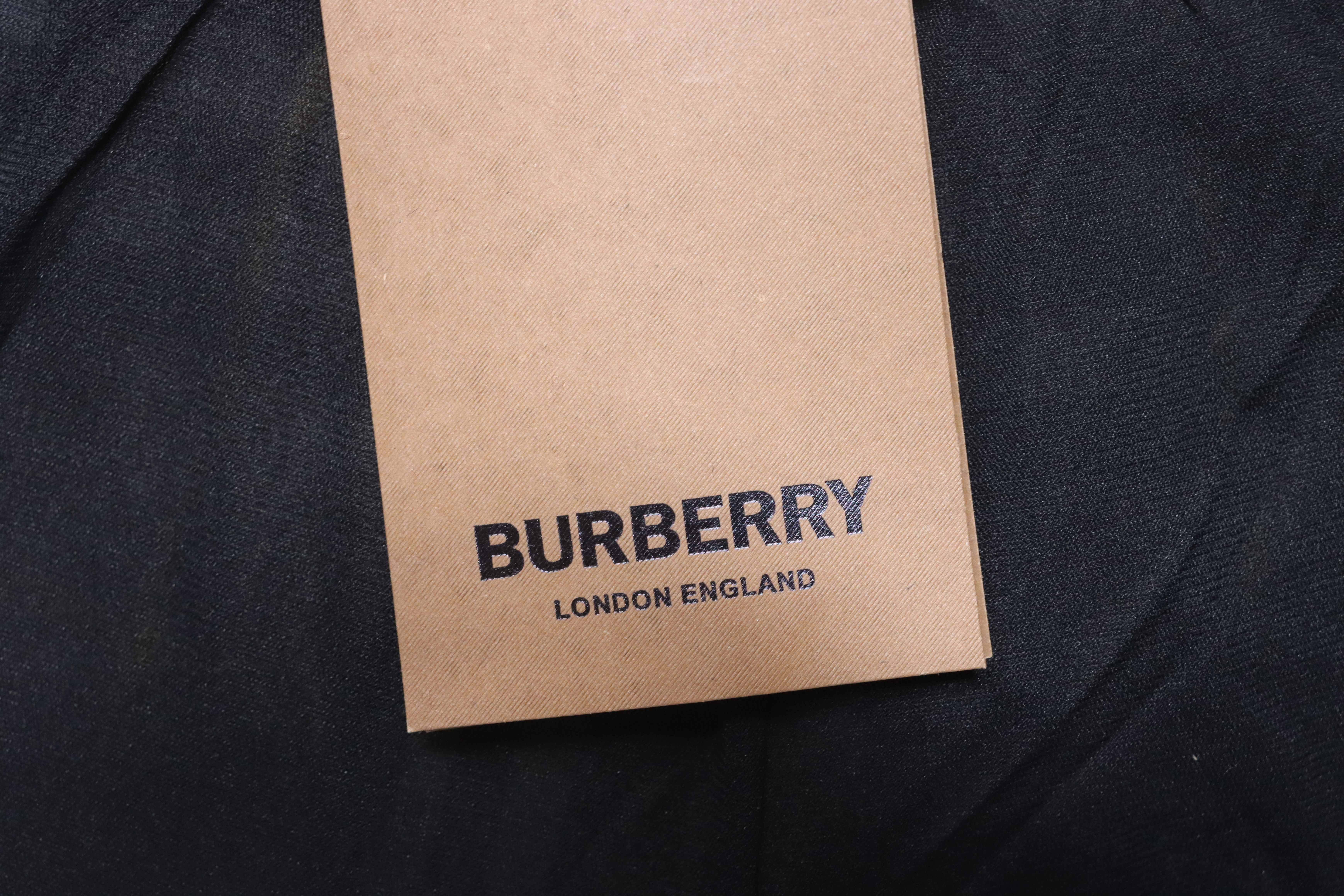BURBERRY 24SS Beach Check Shorts