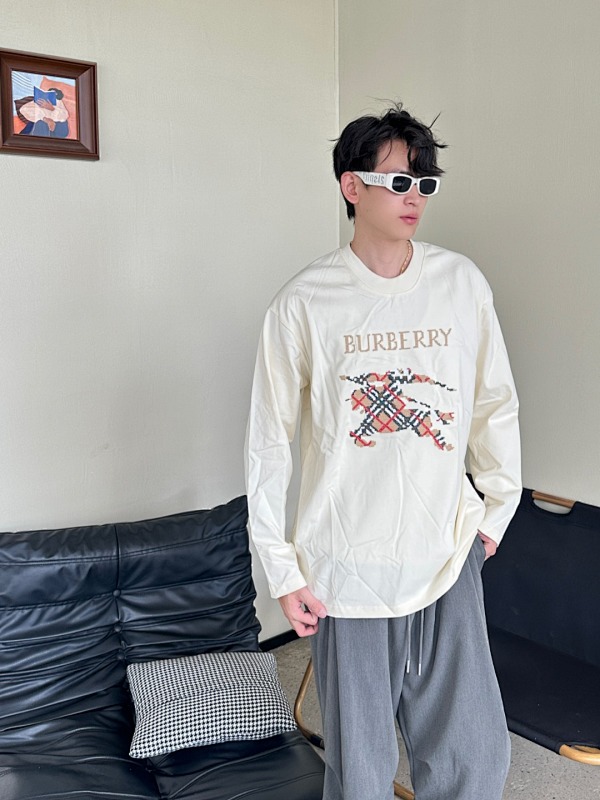 BURBERRY 25FW Check Equestrian Embroidery Long Sleeve T-Shirt Style 2