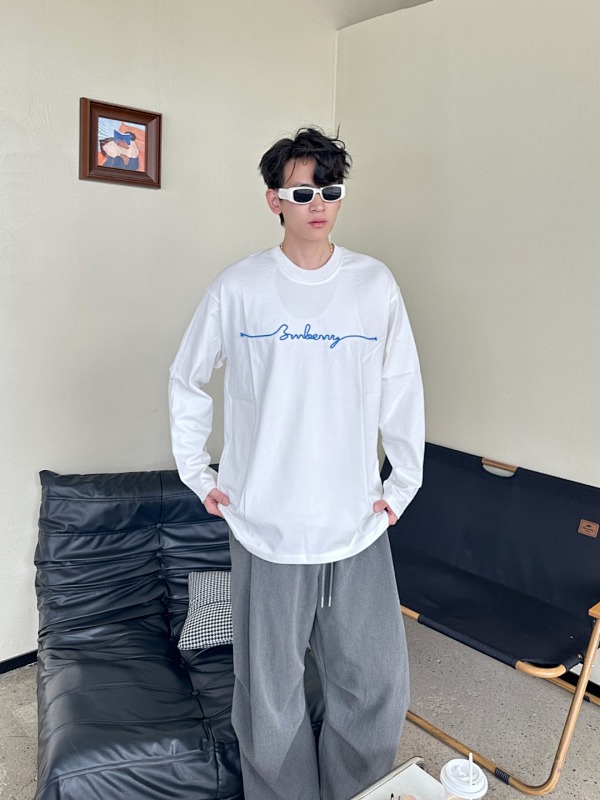 BURBERRY 25FW Embroidery Logo Long Sleeve T-Shirt Style 2