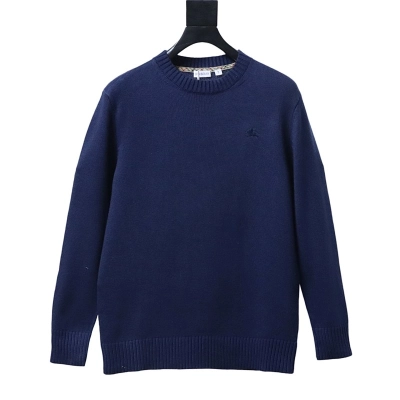 BURBERRY 25FW Equestrian Embroidery Crew Neck Sweater Style 1 01