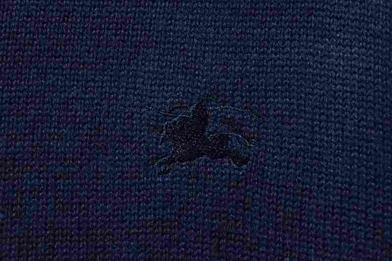 BURBERRY 25FW Equestrian Embroidery Crew Neck Sweater Style 1