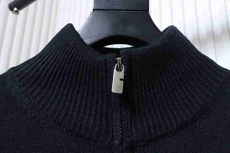 BURBERRY 25FW Equestrian Embroidery Sweater Style 2