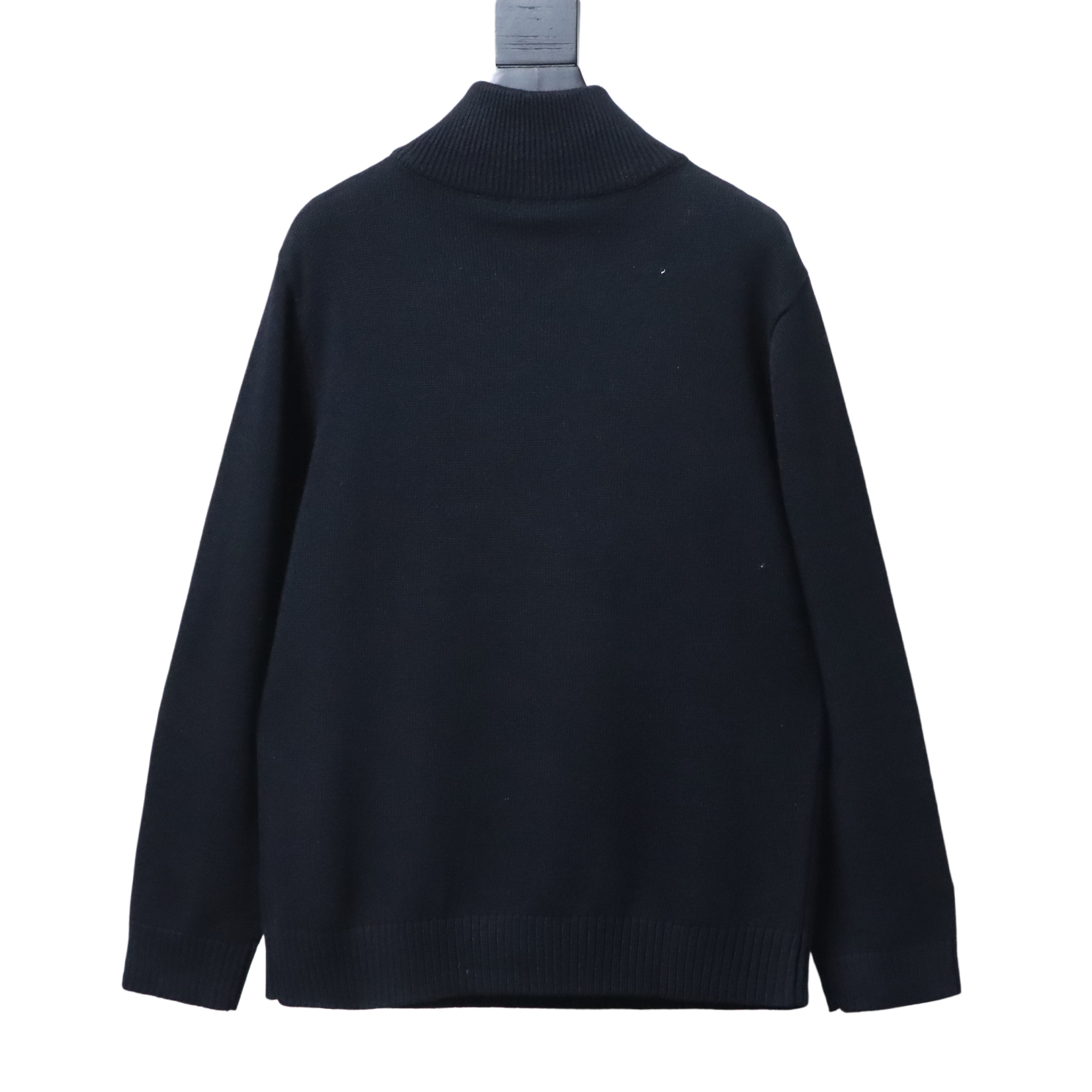 BURBERRY 25FW Equestrian Embroidery Sweater Style 2