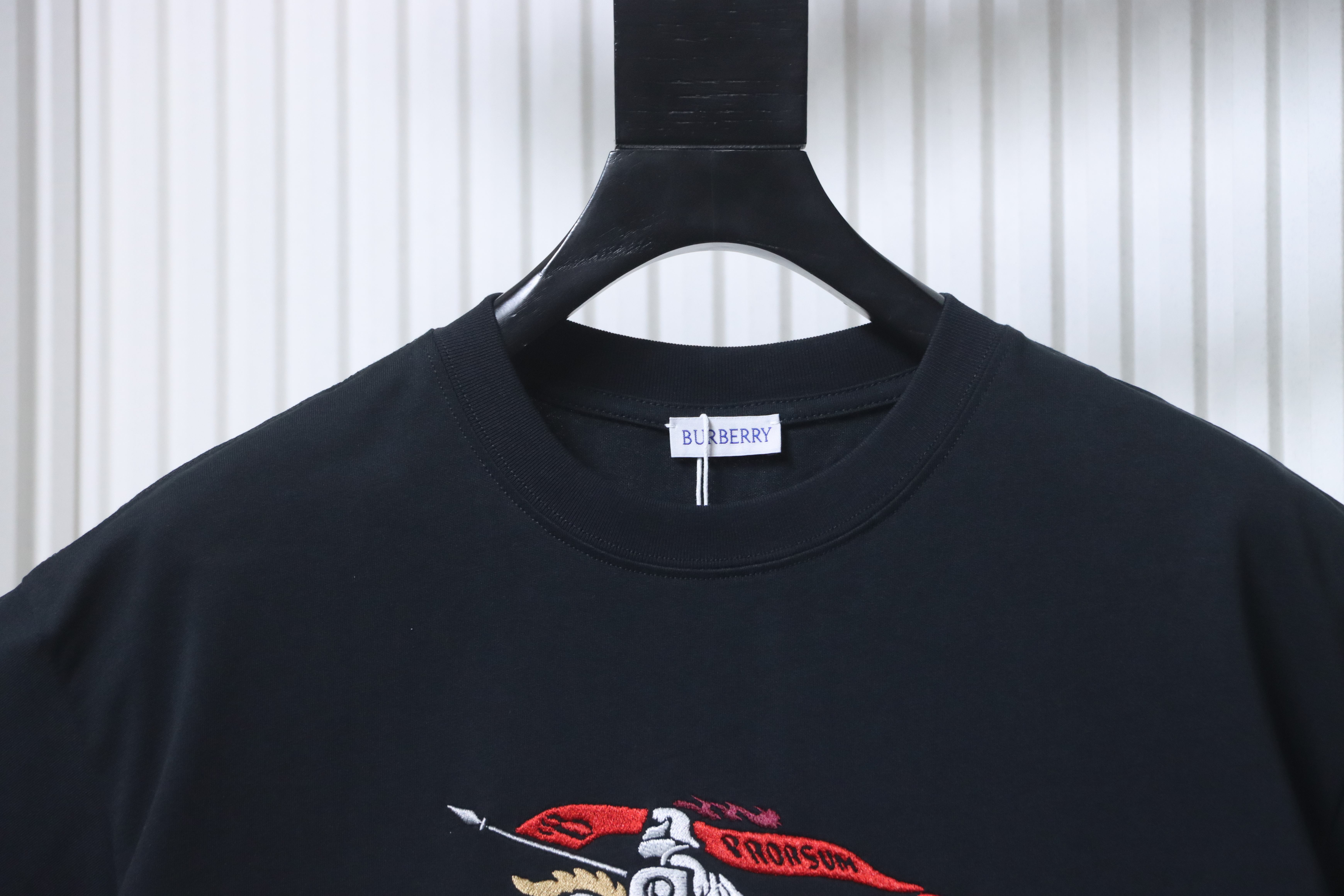 BURBERRY 25SS Equestrian Knight Embroidery Short Sleeve T-Shirt Style 2
