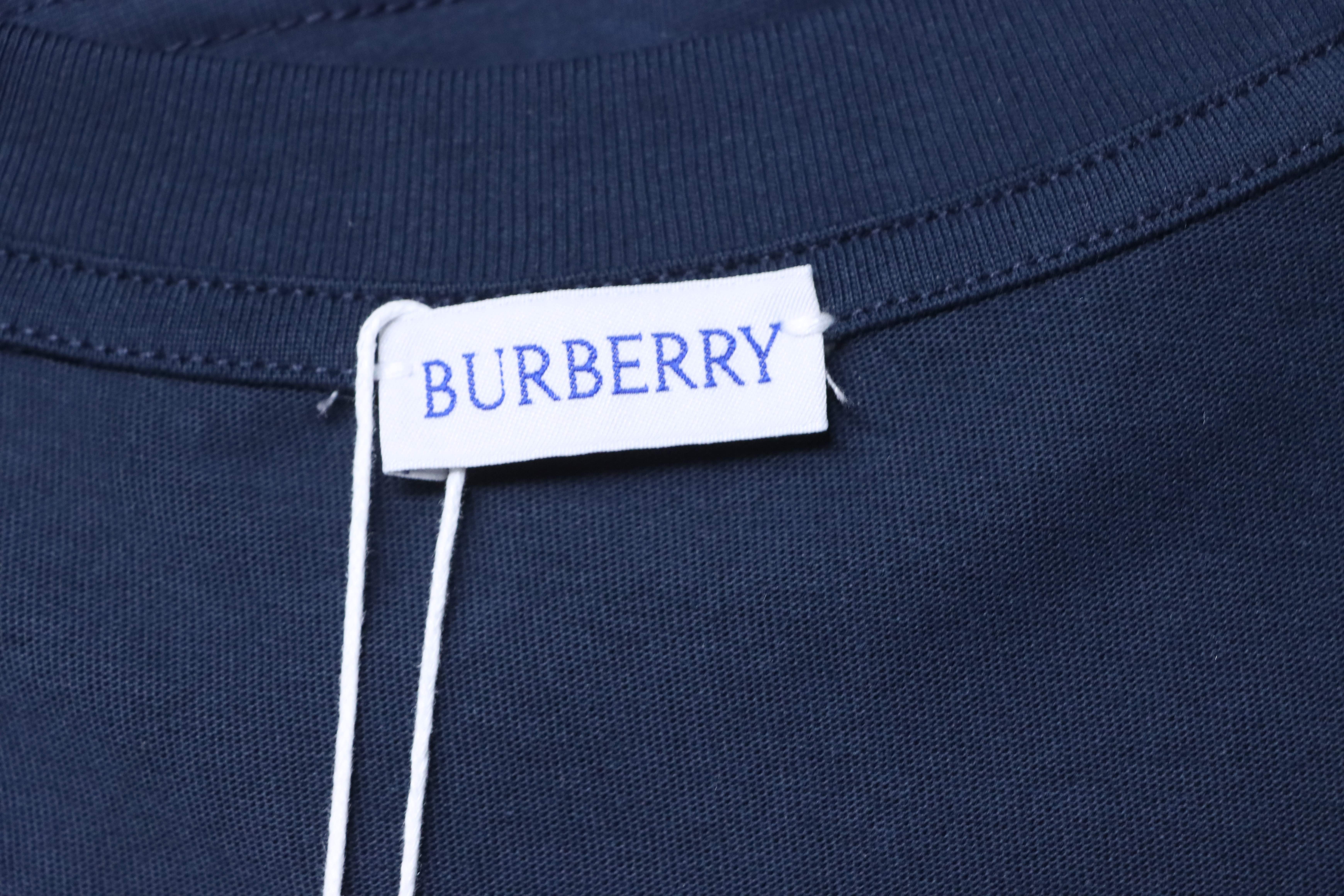BURBERRY 26SS Embroidered Flag Short Sleeve T-Shirt Style 3