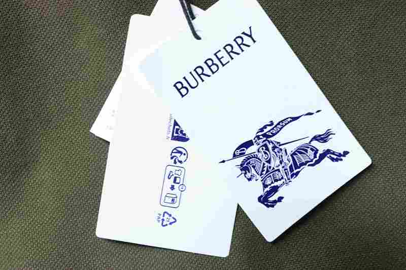 BURBERRY 26SS Equestrian Embroidery Short Sleeve Polo Shirt Style 1